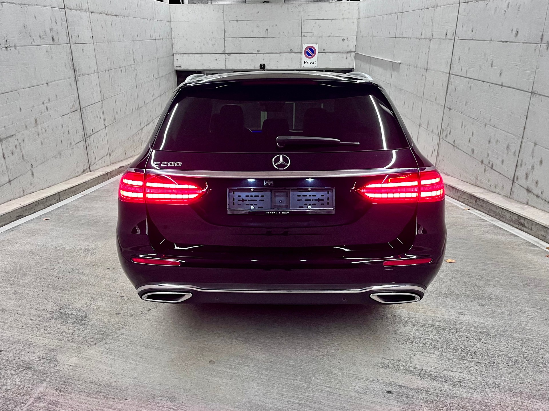 MERCEDES-BENZ E 200 T 9G-Tronic-image-3