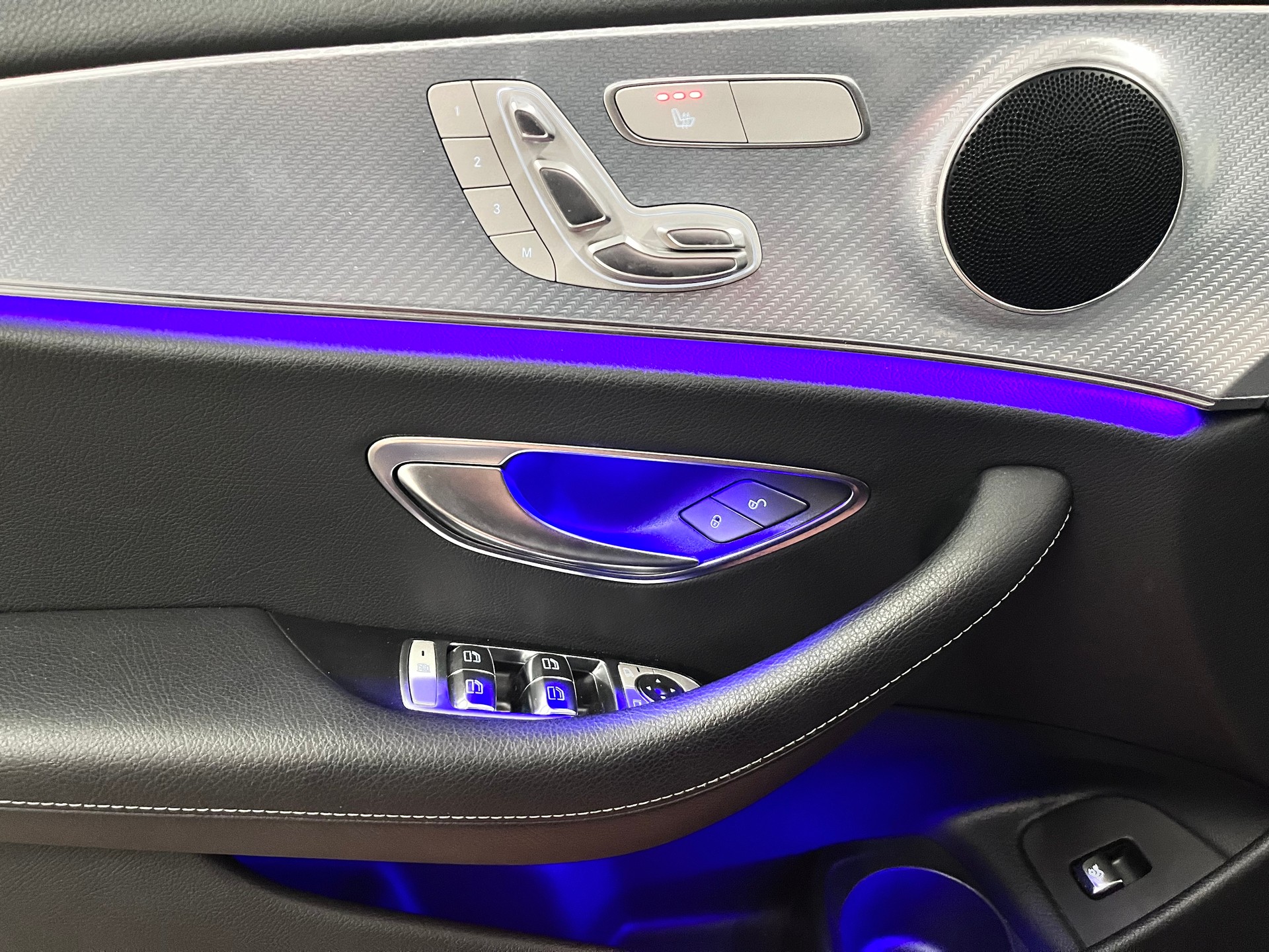 MERCEDES-BENZ E 200 T 9G-Tronic-image-7