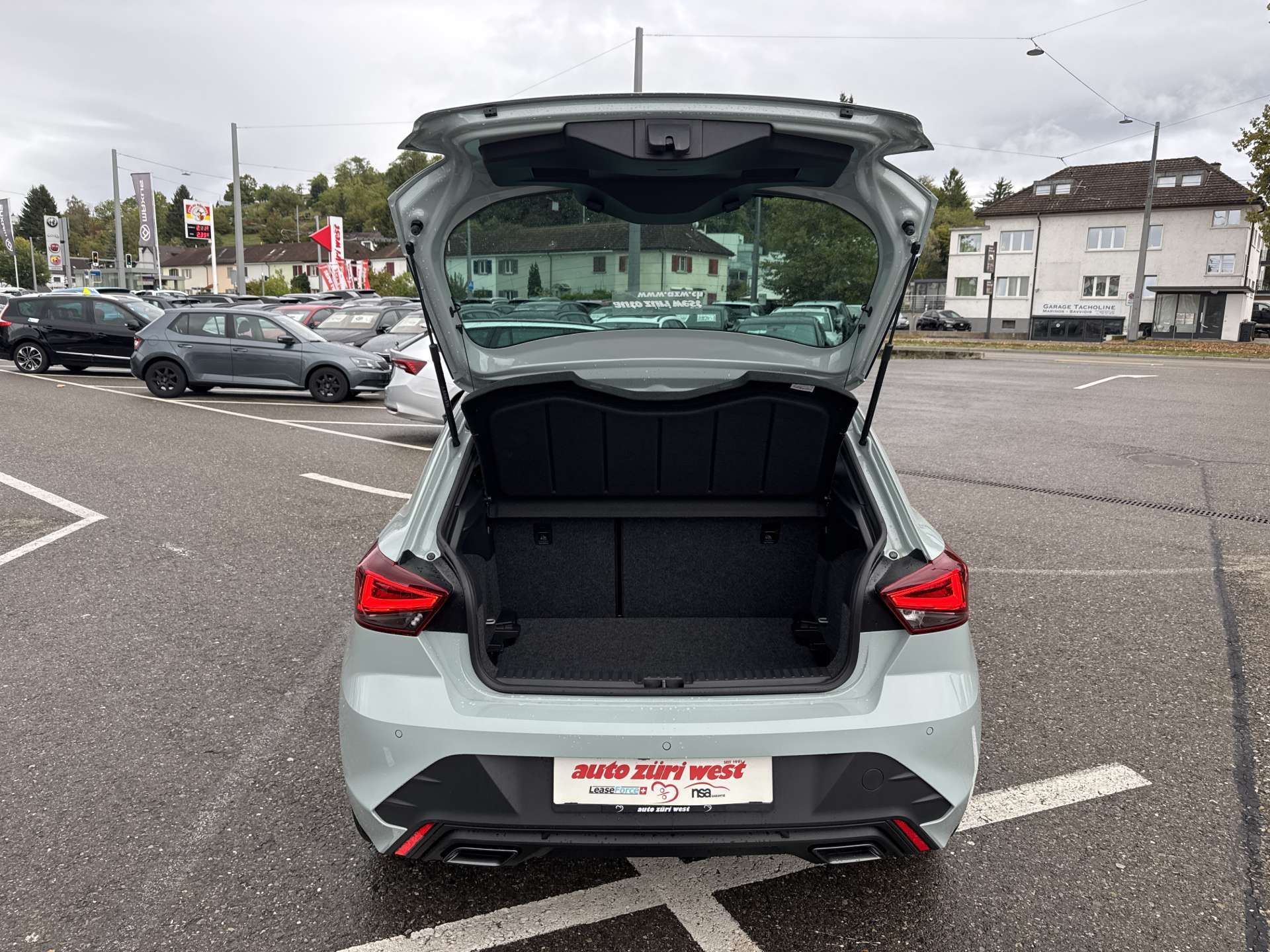 SEAT Ibiza 1.0 EcoTSi FR DSG-Automat-image-7