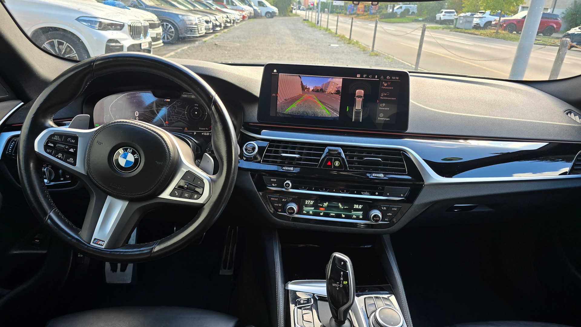 BMW 540d xDrive 48V Touring M Sport Steptronic-image-11