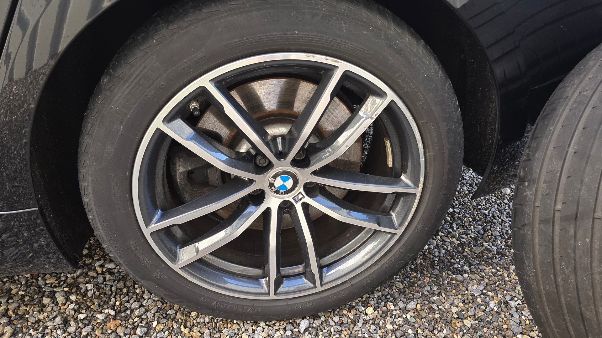 BMW 540d xDrive 48V Touring M Sport Steptronic-image-9