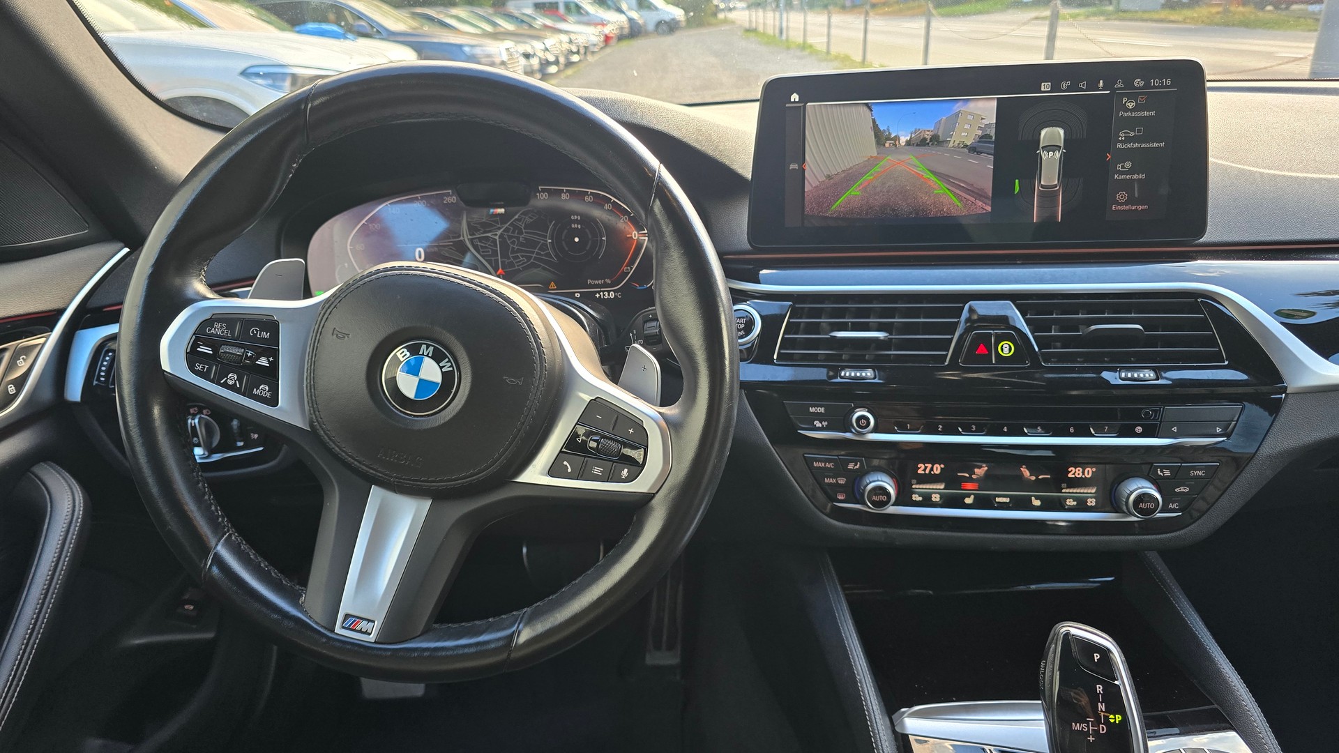 BMW 540d xDrive 48V Touring M Sport Steptronic-image-12