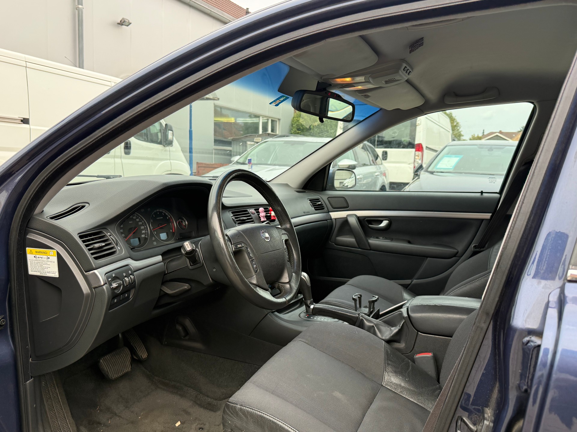 VOLVO S80 2.5T AWD A-image-7