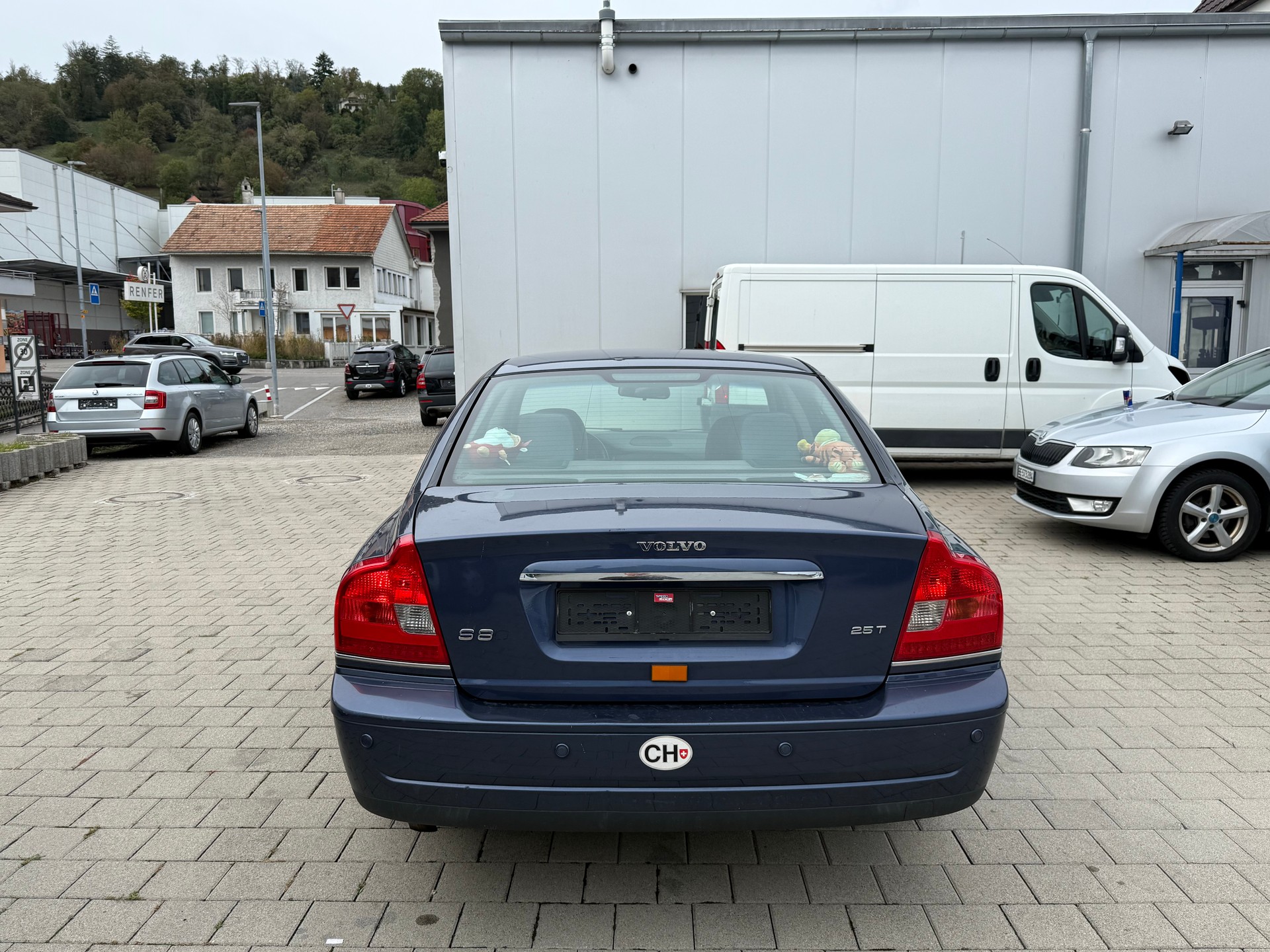 VOLVO S80 2.5T AWD A-image-4