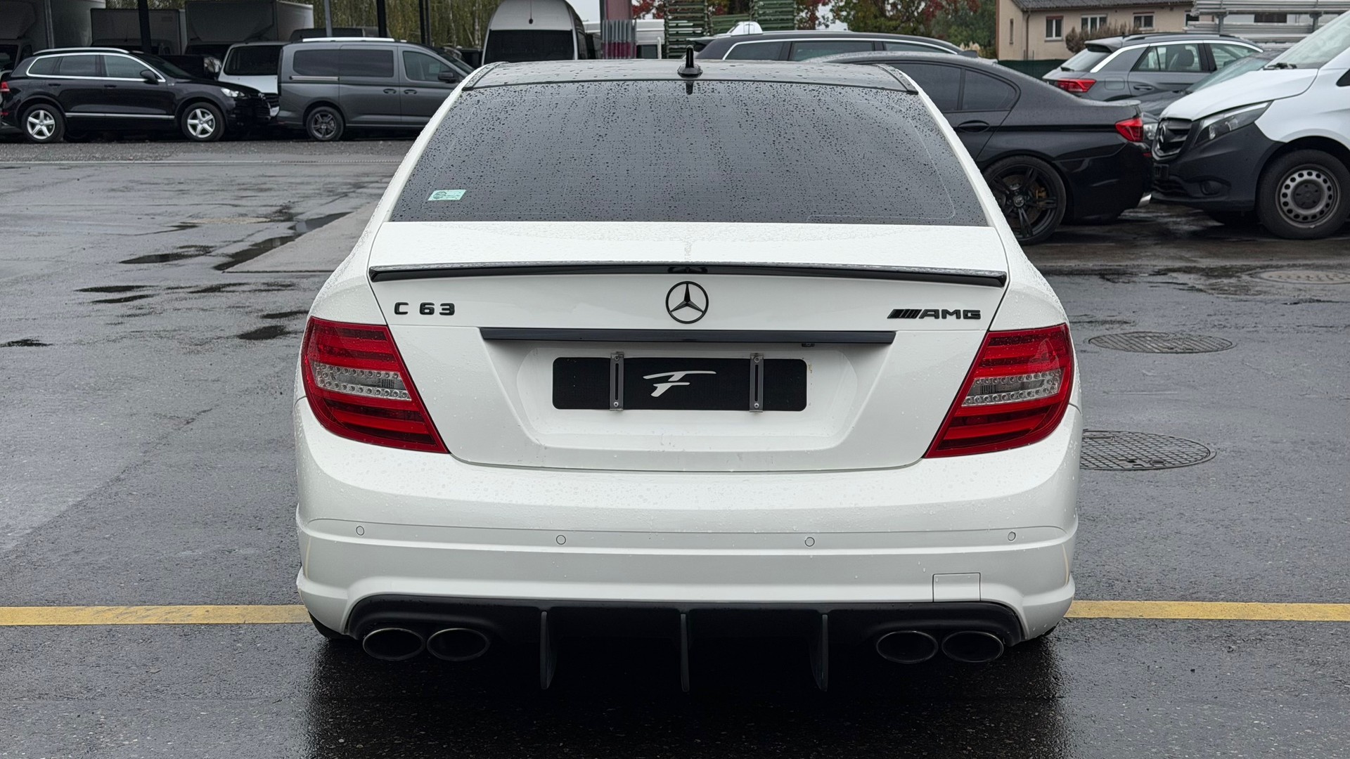 MERCEDES-BENZ C 63 AMG Avantgarde 7G-Tronic-image-5