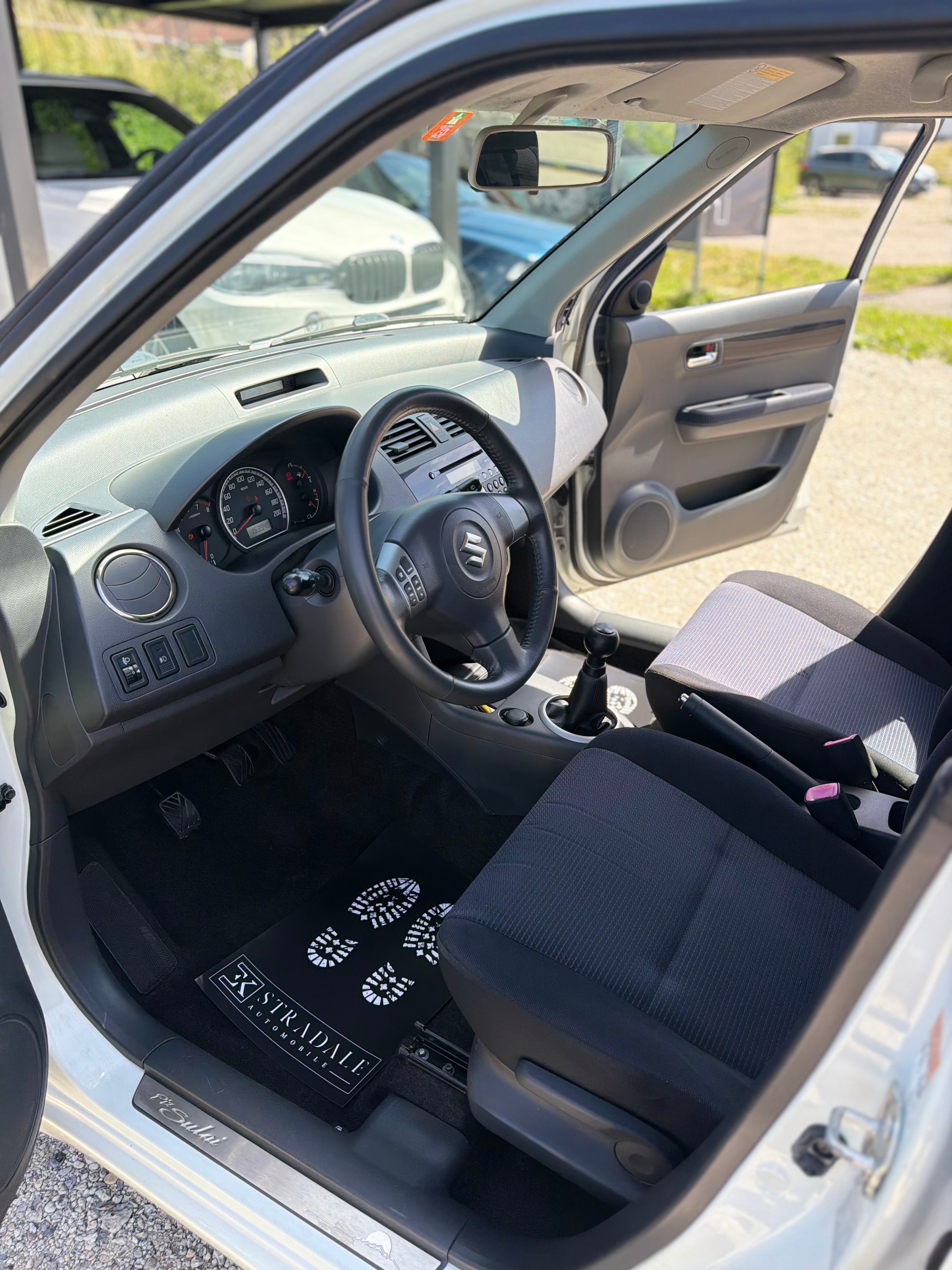 SUZUKI Swift 1.3i 16V GL Top**4x4**Frisch ab MFK**Garantie✅**-image-11