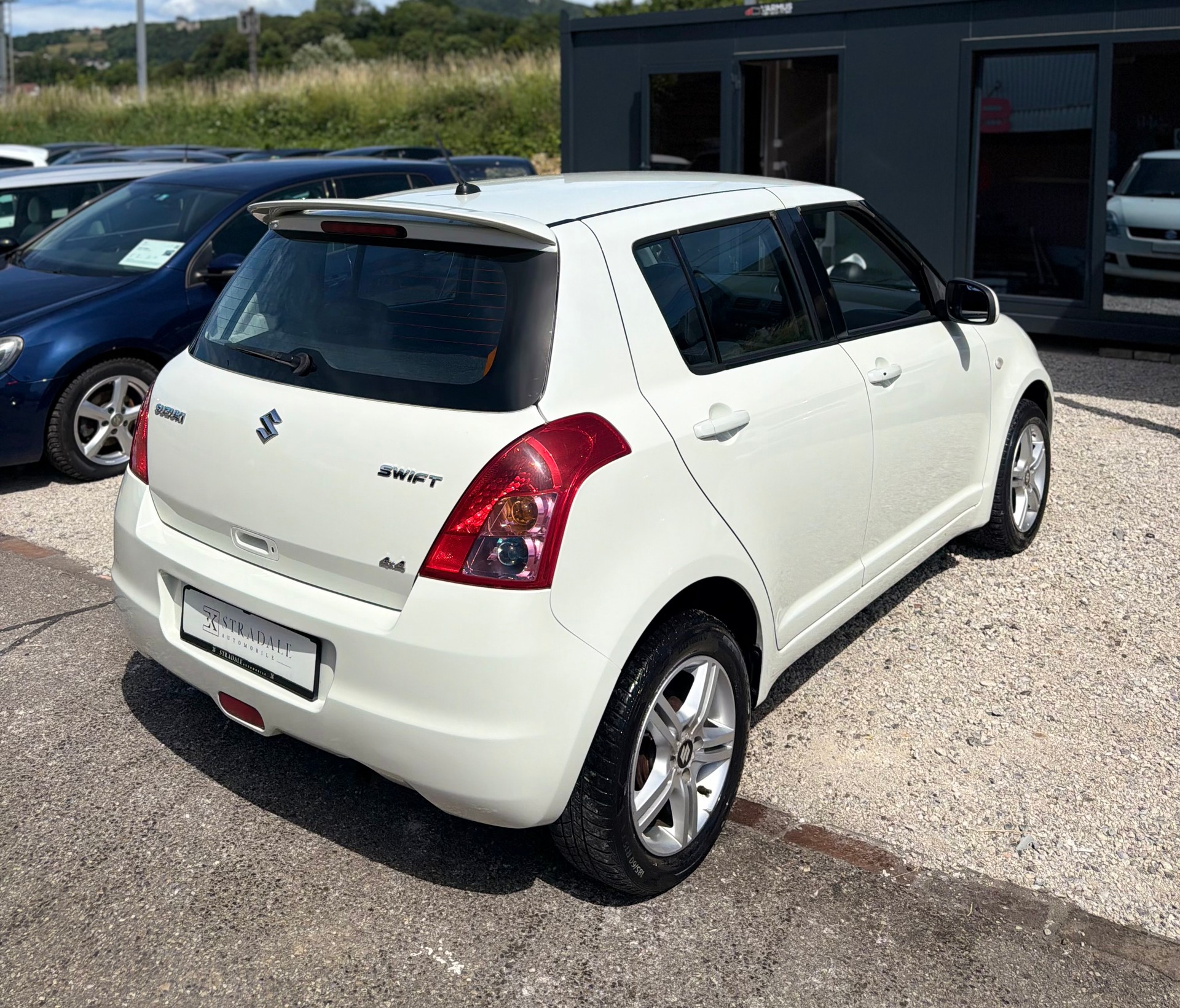 SUZUKI Swift 1.3i 16V GL Top**4x4**Frisch ab MFK**Garantie✅**-image-10