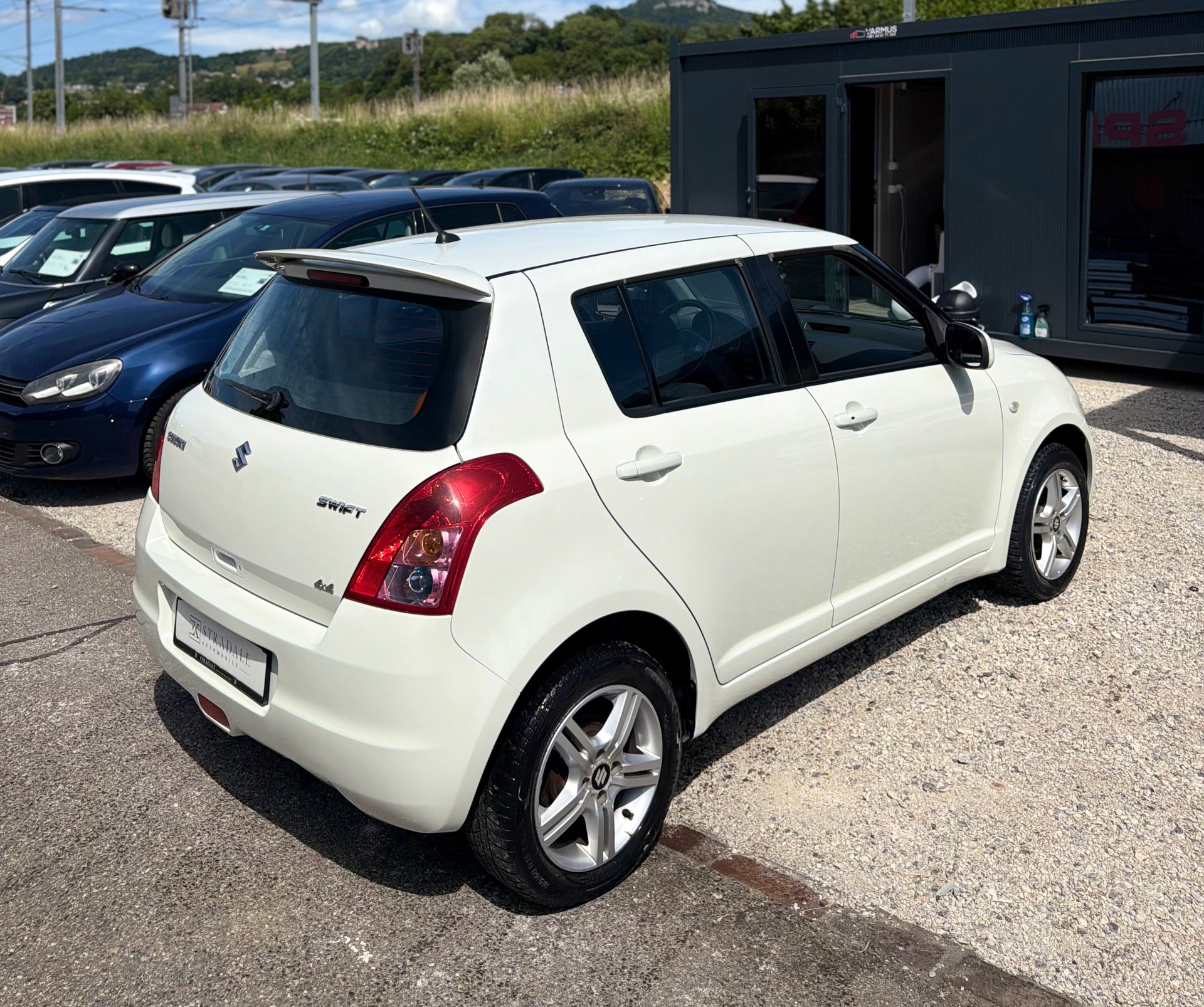 SUZUKI Swift 1.3i 16V GL Top**4x4**Frisch ab MFK**Garantie✅**-image-9