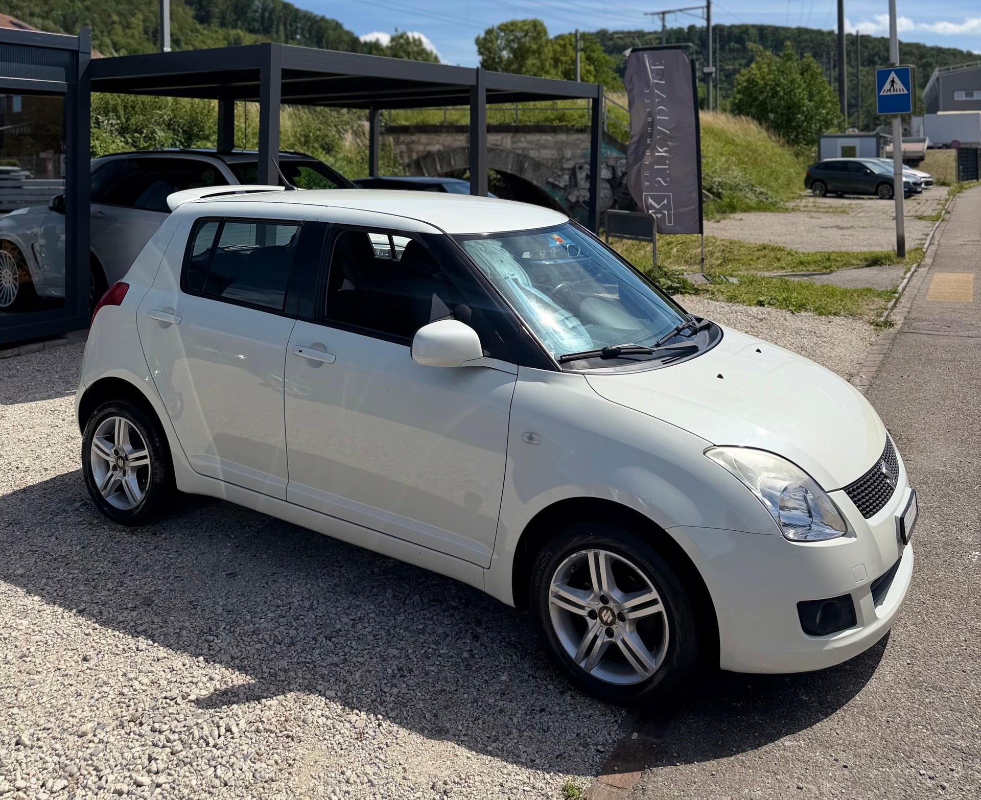 SUZUKI Swift 1.3i 16V GL Top**4x4**Frisch ab MFK**Garantie✅**-image-3