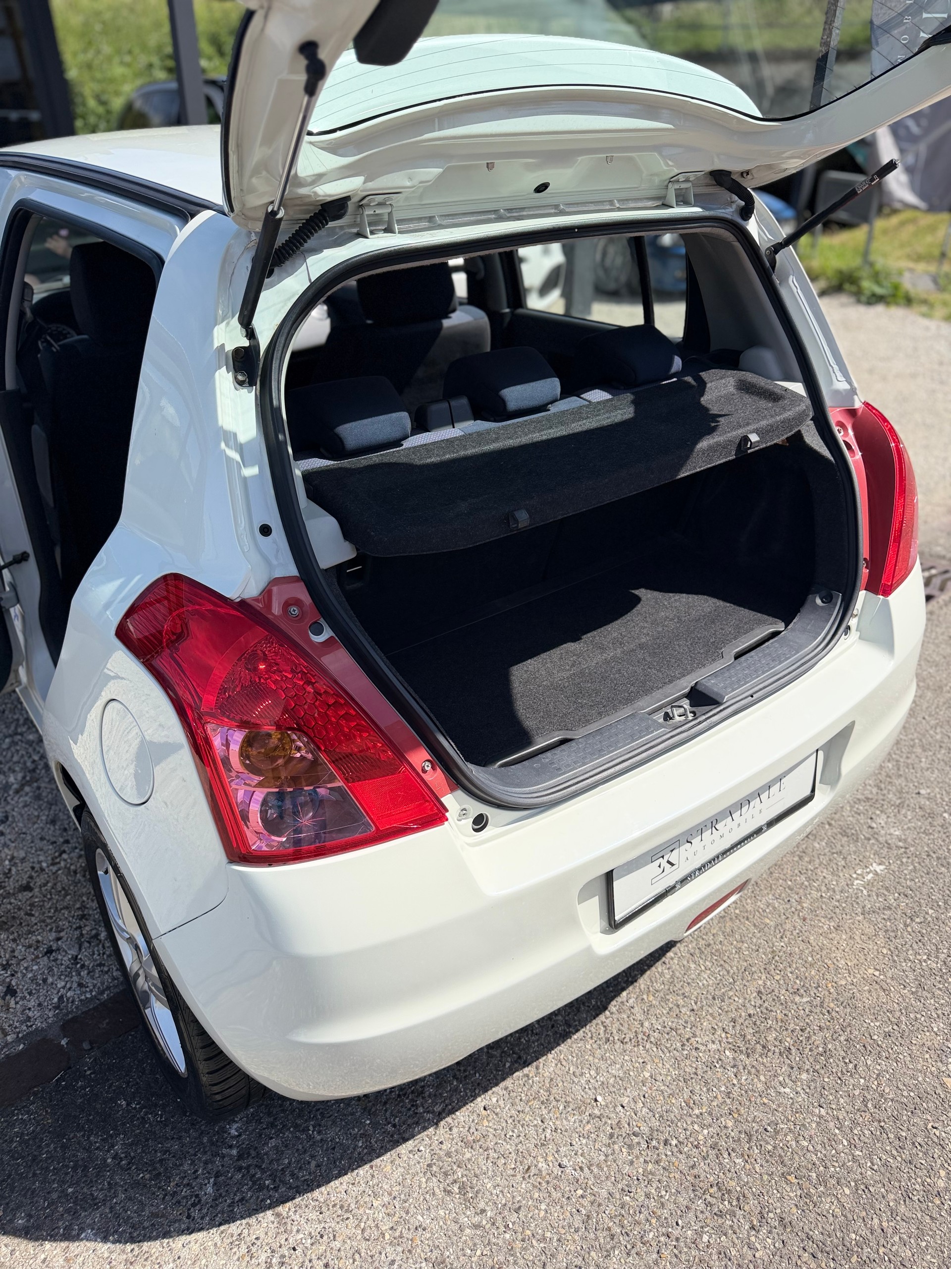 SUZUKI Swift 1.3i 16V GL Top**4x4**Frisch ab MFK**Garantie✅**-image-14