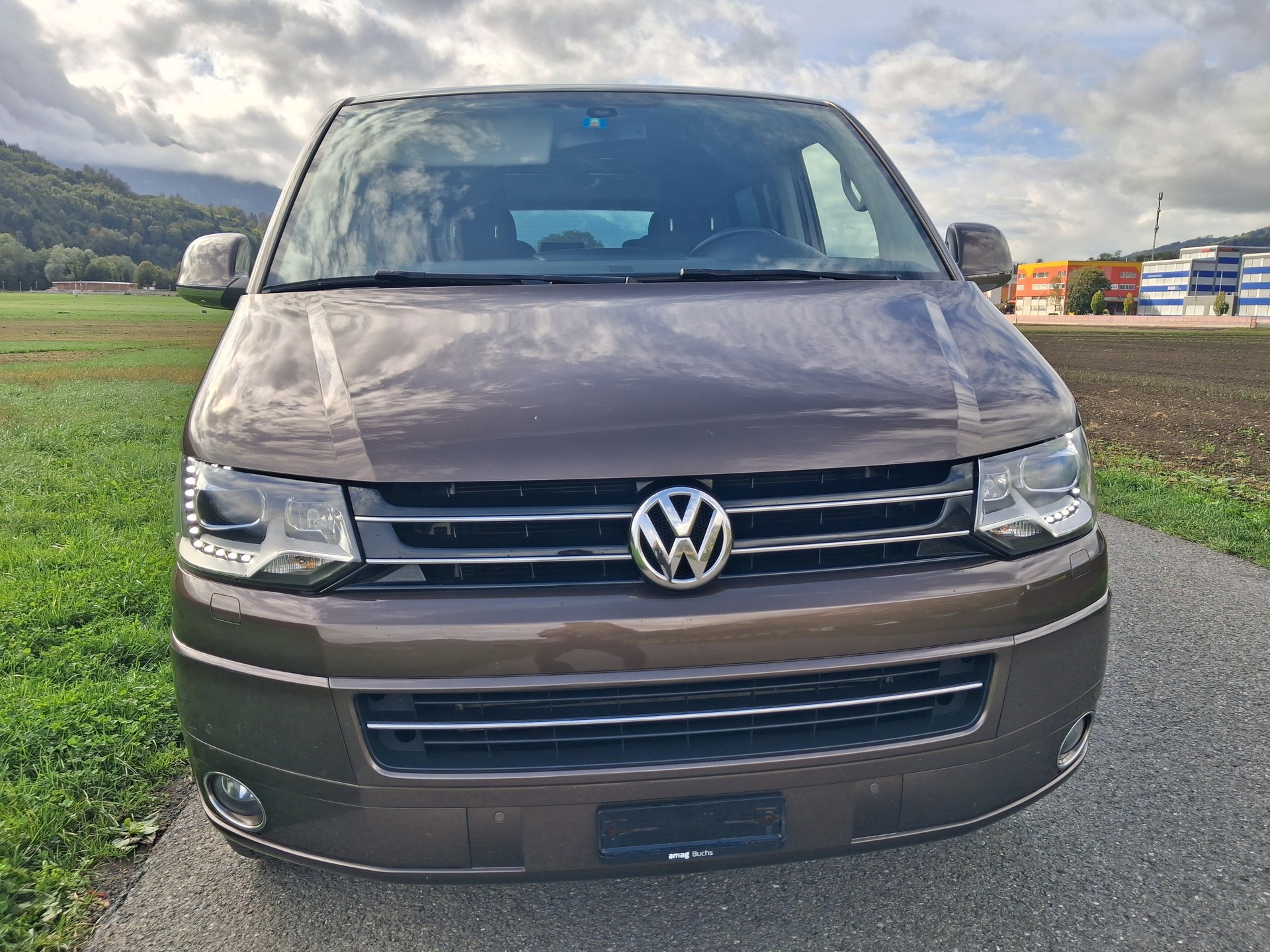VW T5 Multivan 2.0 TDI Family 4Motion DSG-image-4