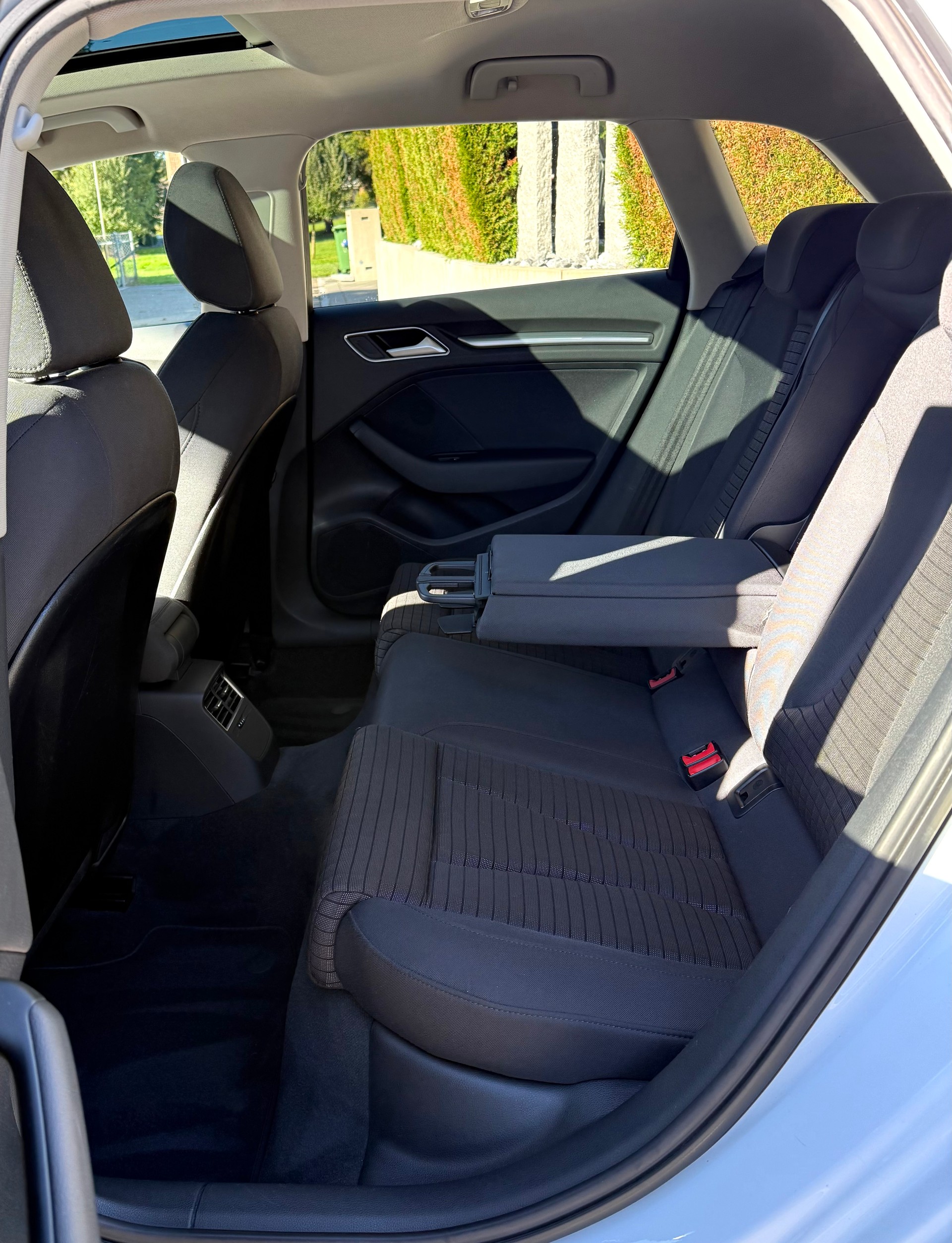 AUDI A3 2.0 TDI 184 Ambition qu. S-Tr.-image-14