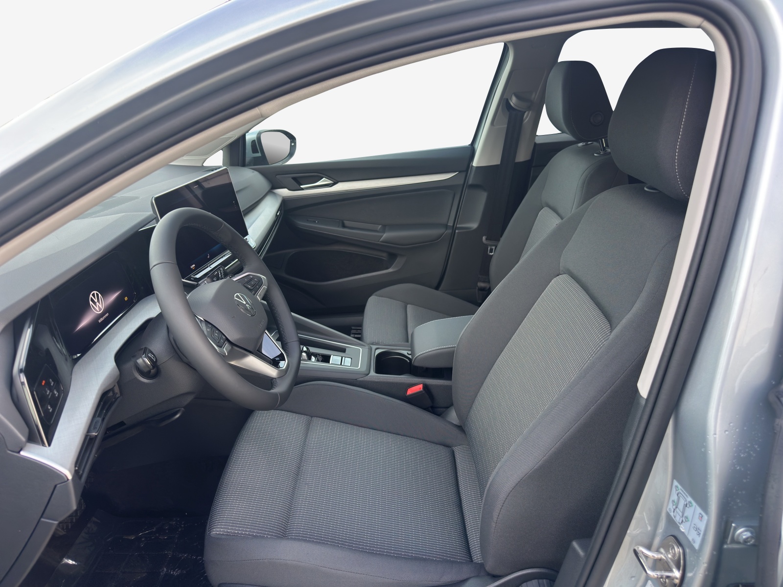 VW Golf 1.5 e TSI mHEV Value DSG-image-7