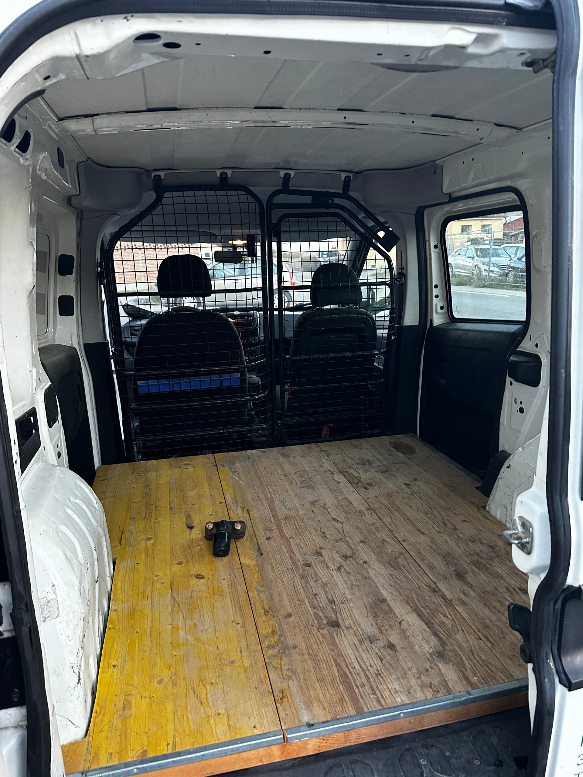 OPEL Combo 1.4 CNG Turbo ecoFLEX 2.4 L1H1-image-6