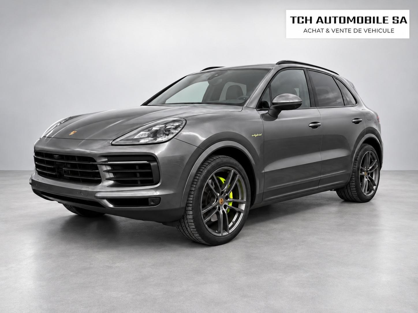PORSCHE Cayenne E-Hybrid-image-0