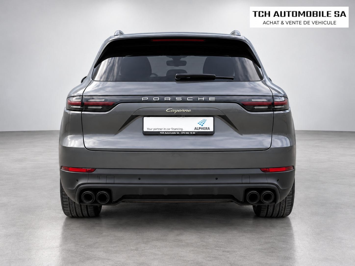 PORSCHE Cayenne E-Hybrid-image-5