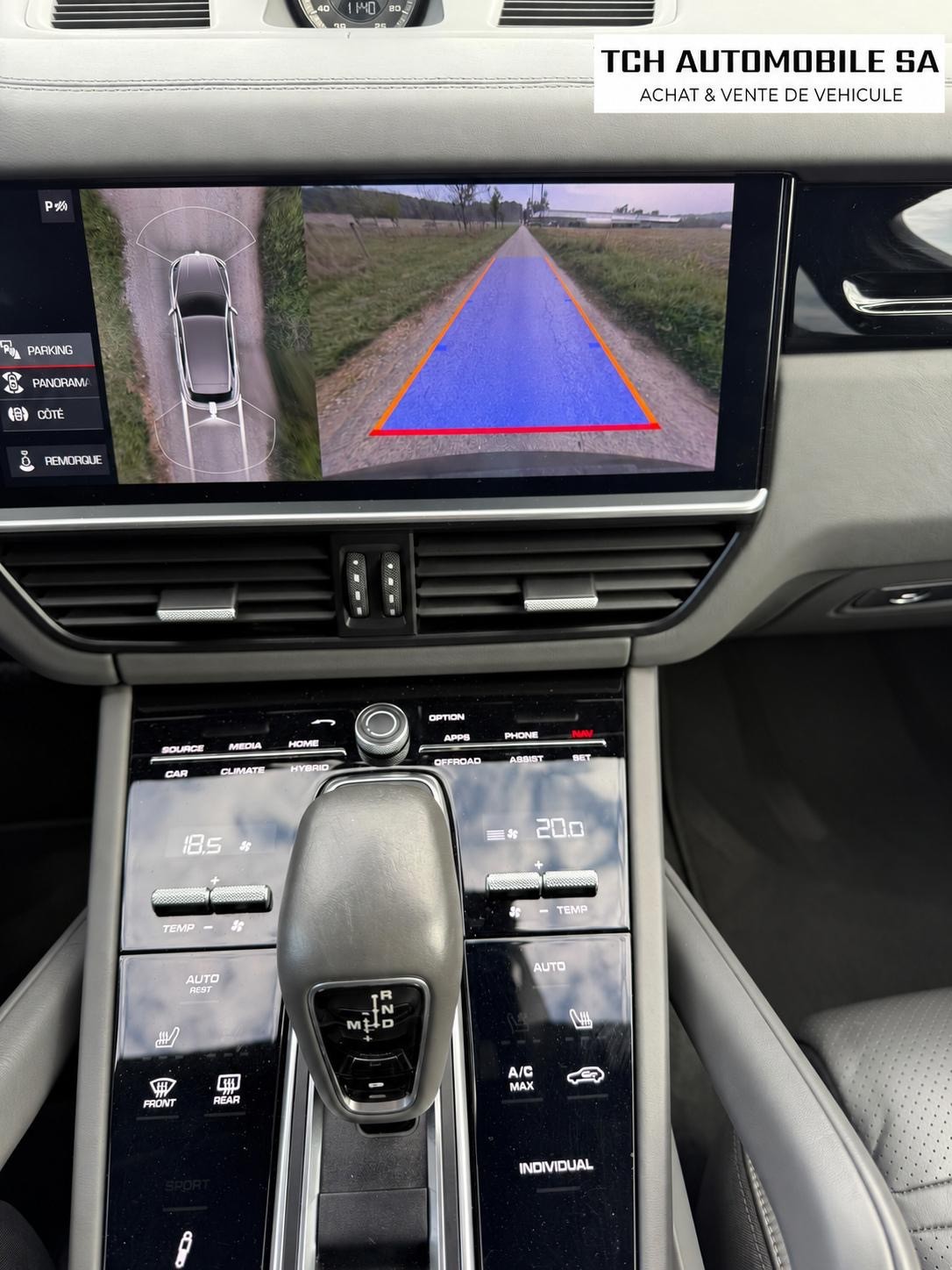 PORSCHE Cayenne E-Hybrid-image-13