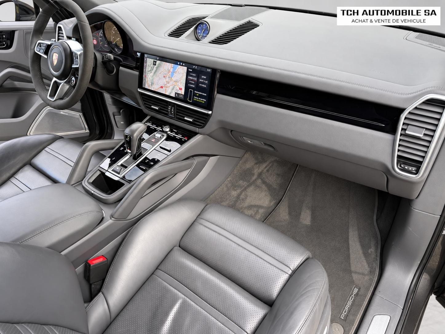 PORSCHE Cayenne E-Hybrid-image-15