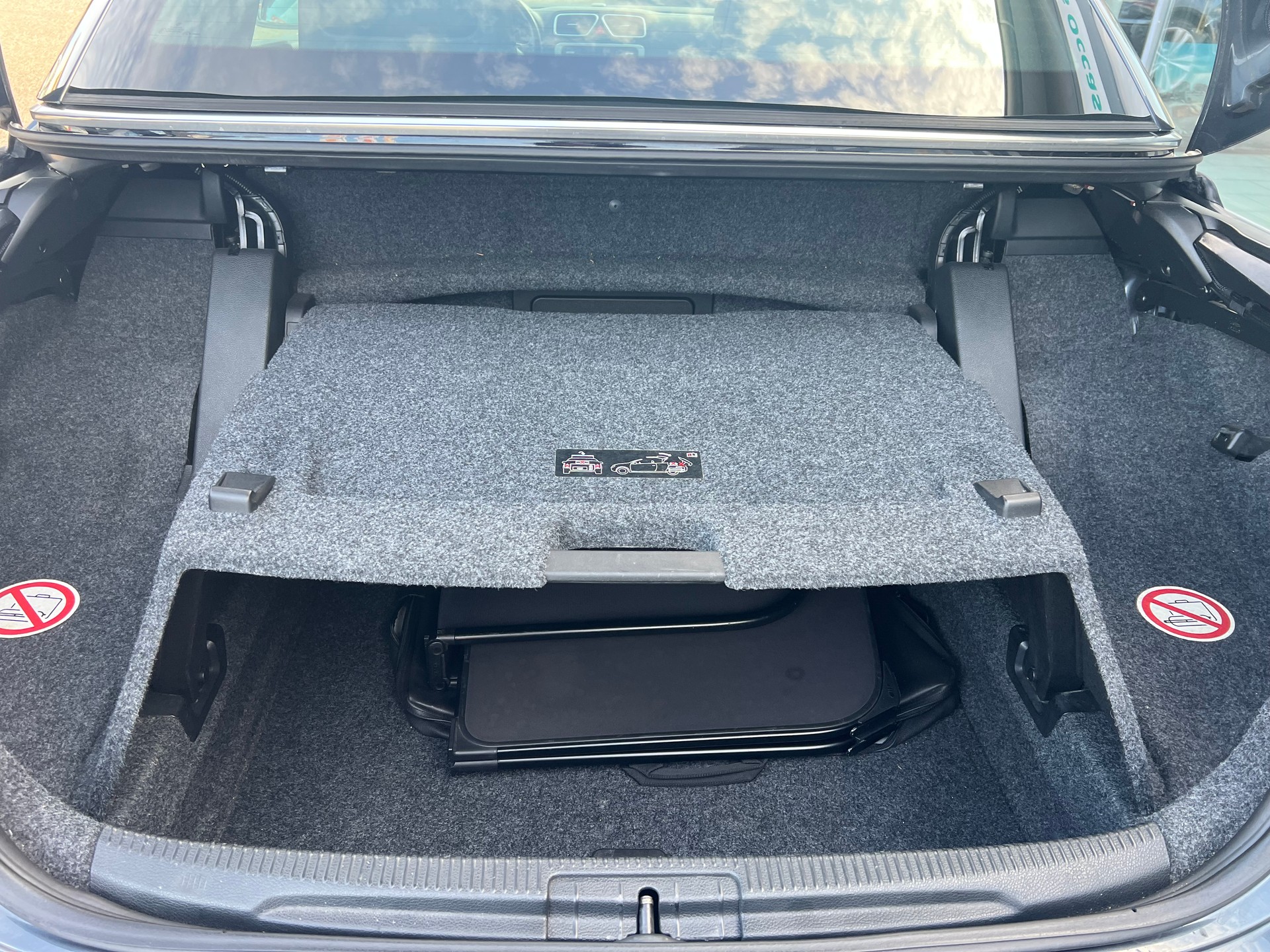VW Eos 1.6 FSI-image-21