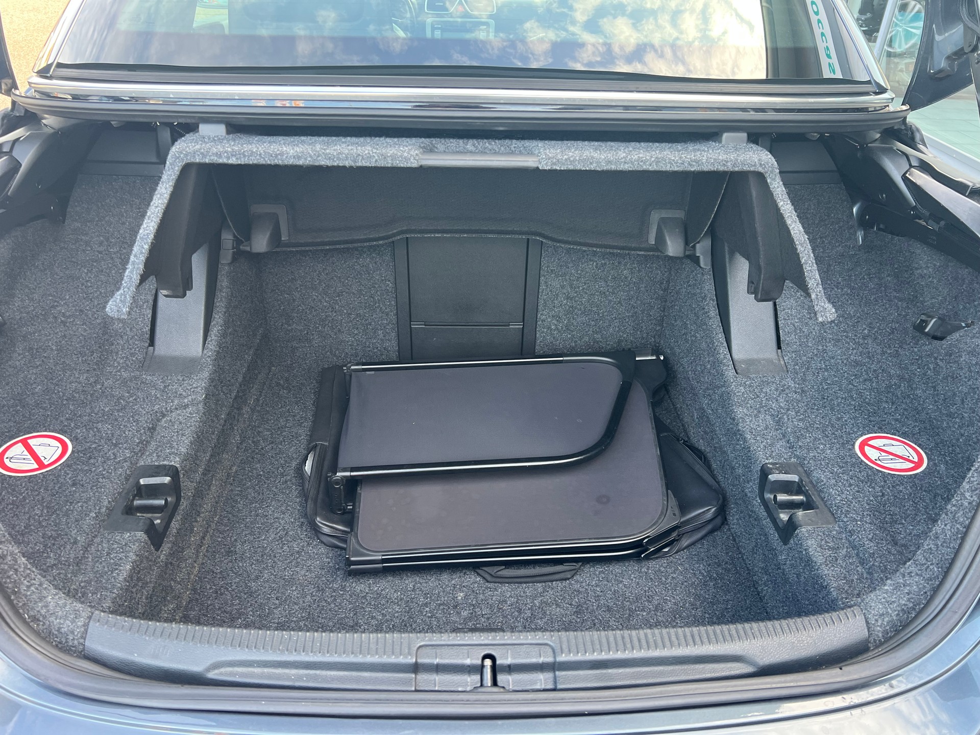 VW Eos 1.6 FSI-image-22