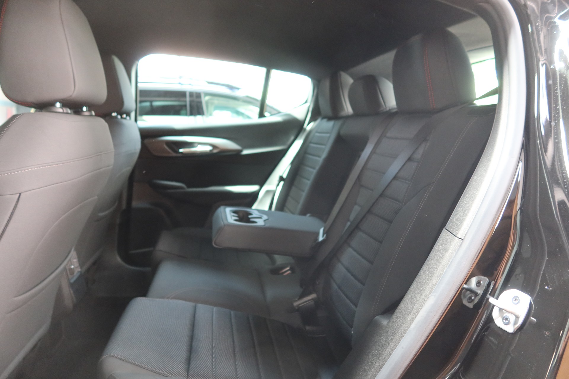 ALFA ROMEO Tonale 1.5 Hybrid Sprint-image-9