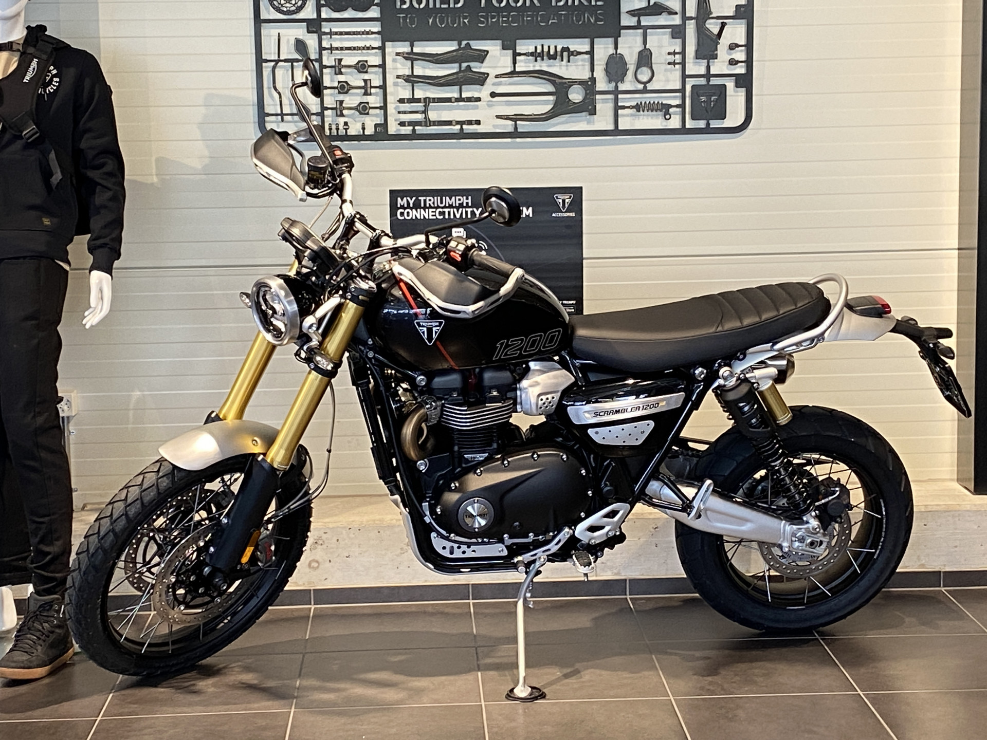 TRIUMPH Scrambler 1200 XE (4.49 % Power Leasing - Gültig bis 31.06.2026)