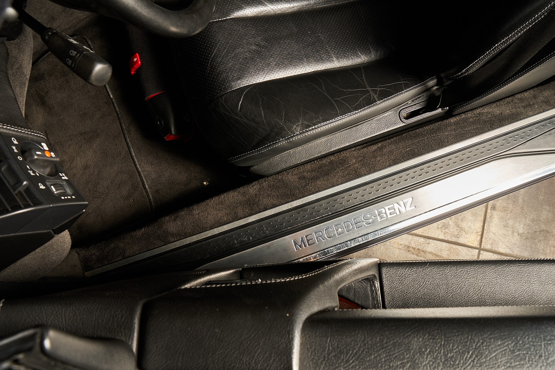 MERCEDES-BENZ SL 500 AMG-image-11