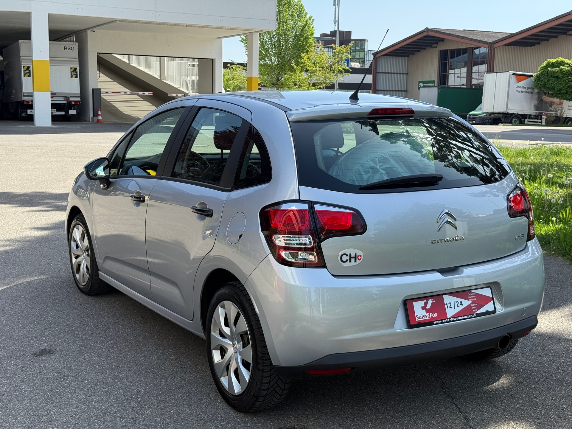 CITROEN C3 1.2i Exclusive-image-5