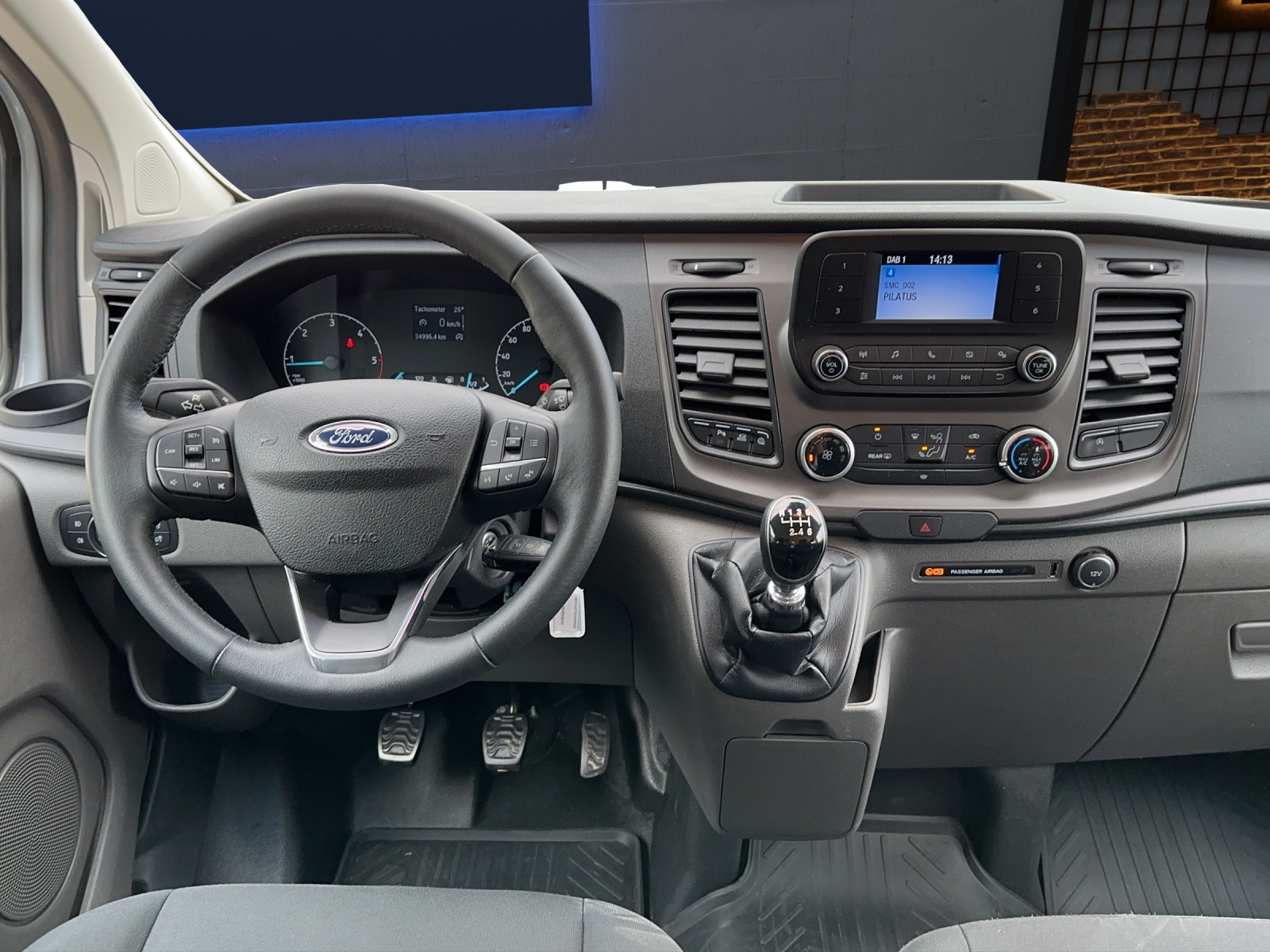 FORD Transit Custom Kombi 320 L1 2.0 EcoBlue 130 PS Trend 9-Plätzer-image-7