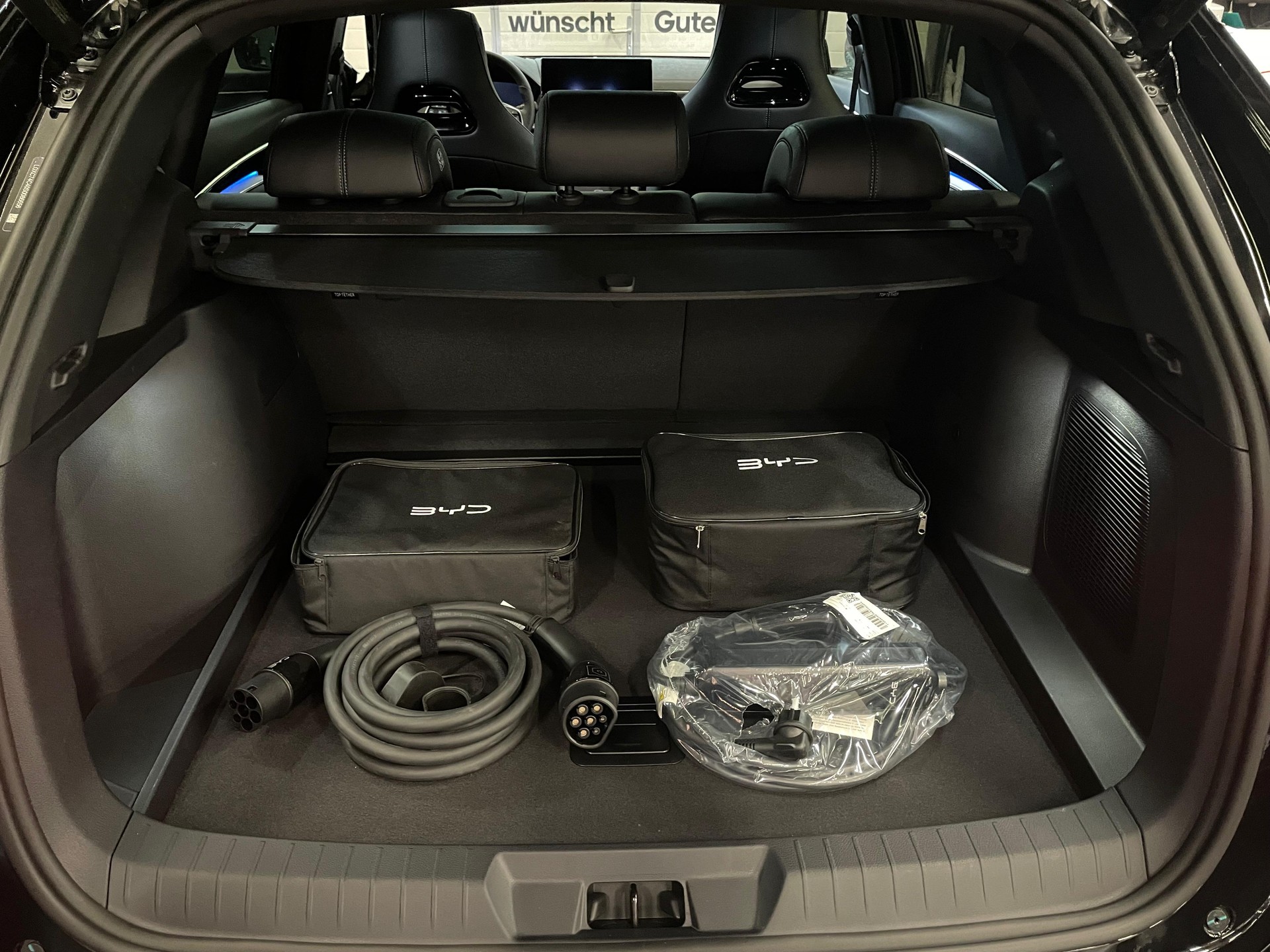 BYD Seal U DM-i Design AWD-image-29