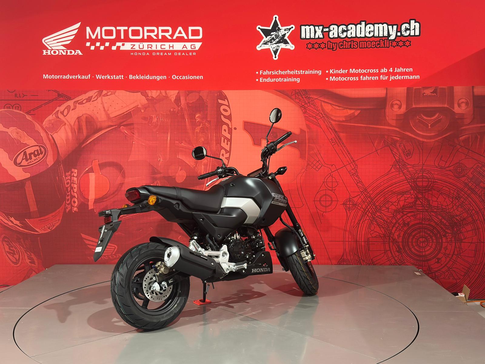 HONDA MSX 125 *Demo-Bike*-showroom-element-3