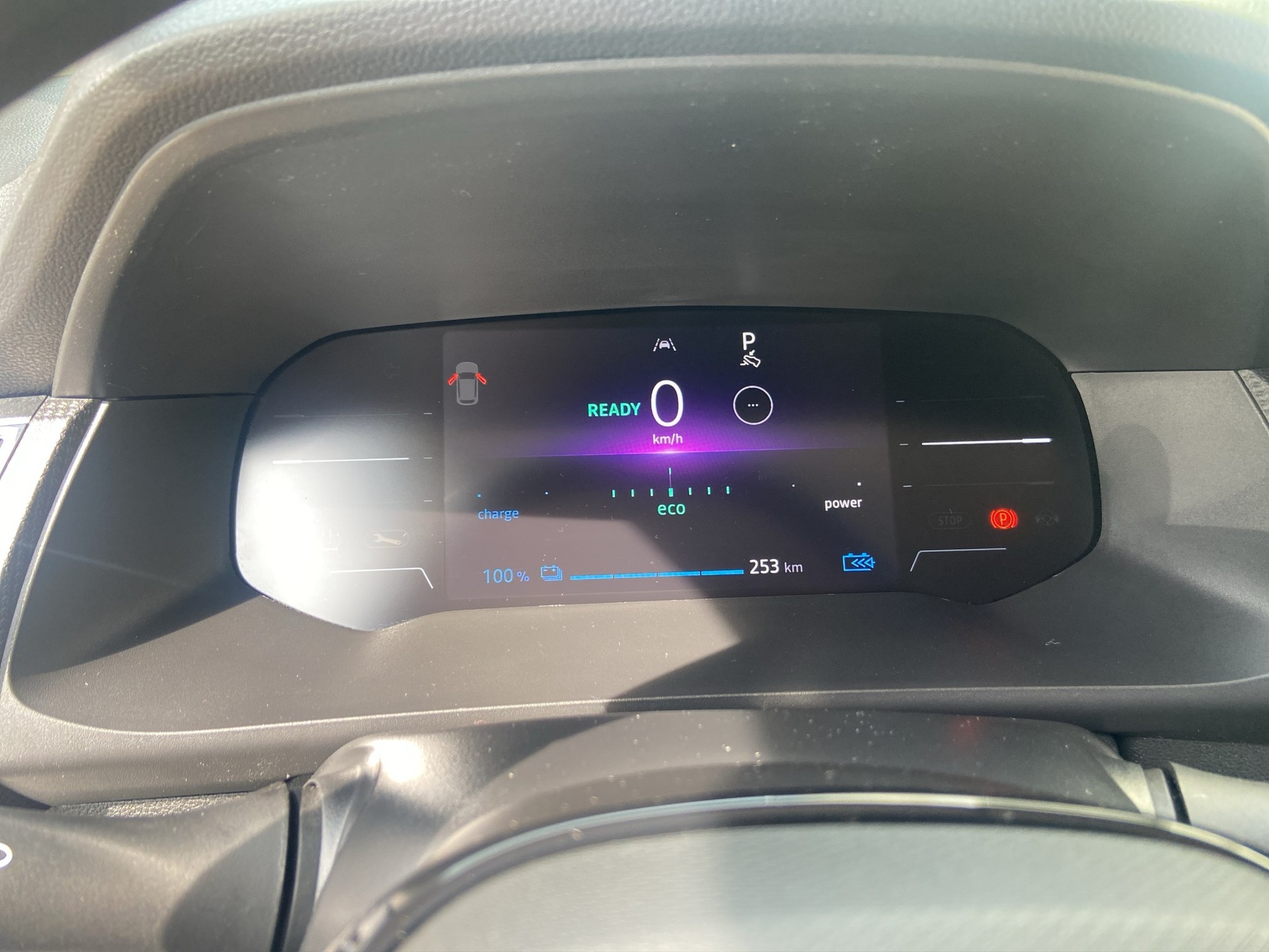 RENAULT Kangoo Van EV45 Standard 22kW Extra-image-9