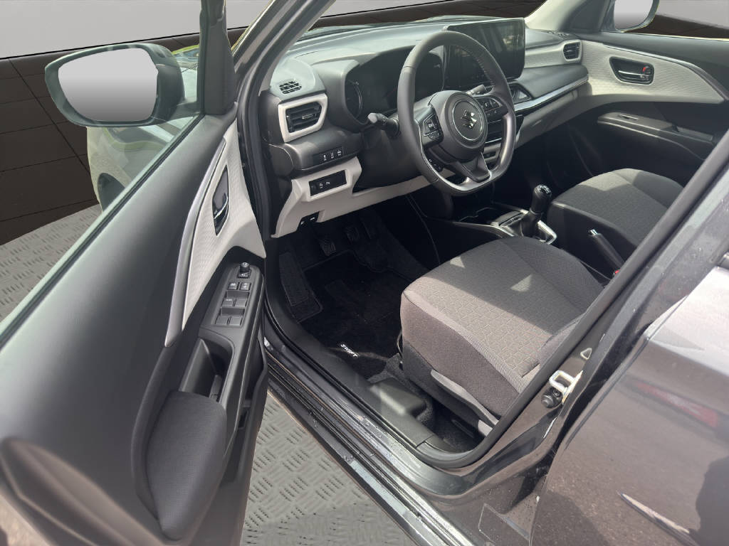 SUZUKI Swift 1.2 Compact+ Hybrid 4x4-image-15