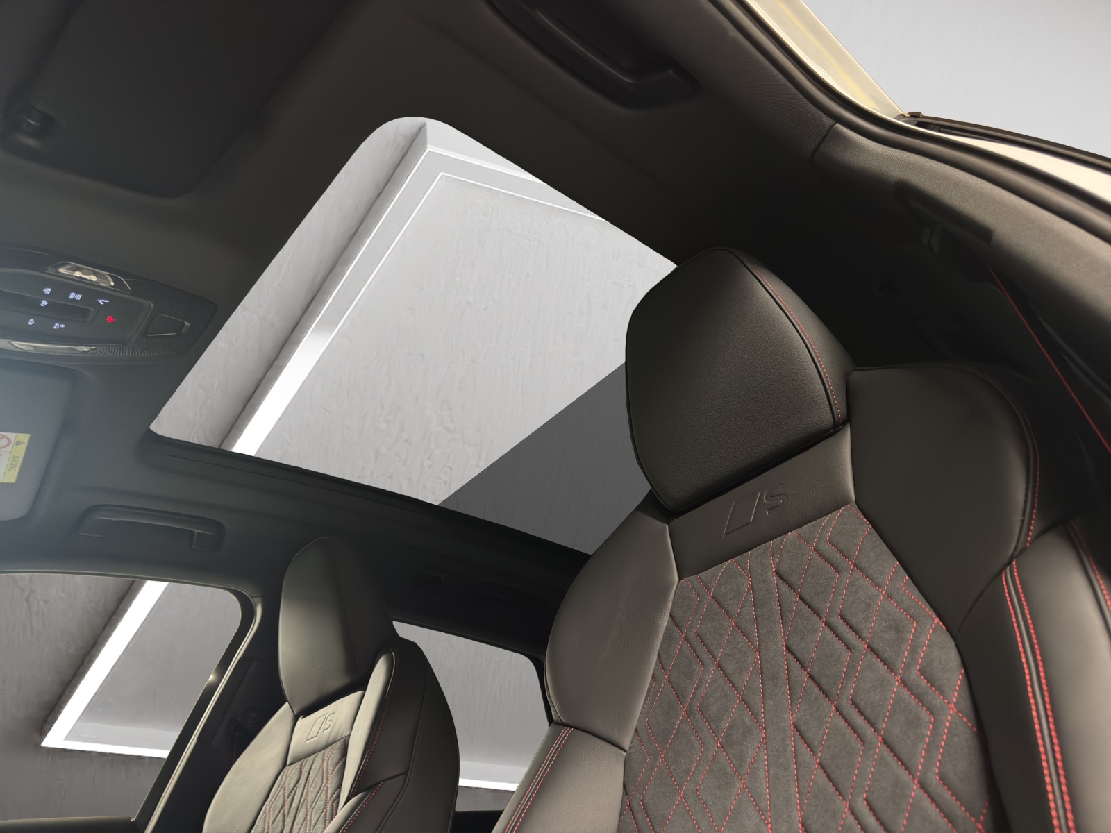 AUDI SQ5 TFSI quattro S-tronic-image-13