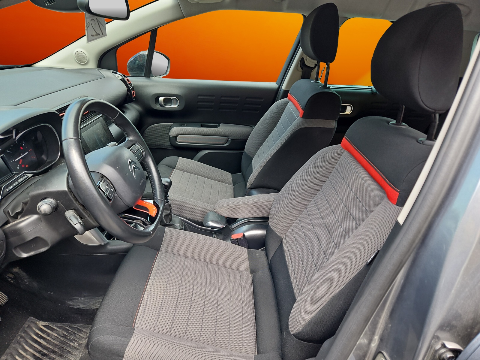 CITROEN C3 Aircross 1.2i PureTech Shine-image-11