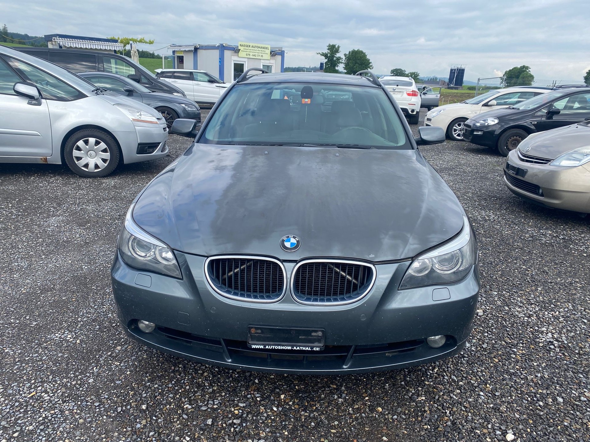 BMW 525d Touring-image-2