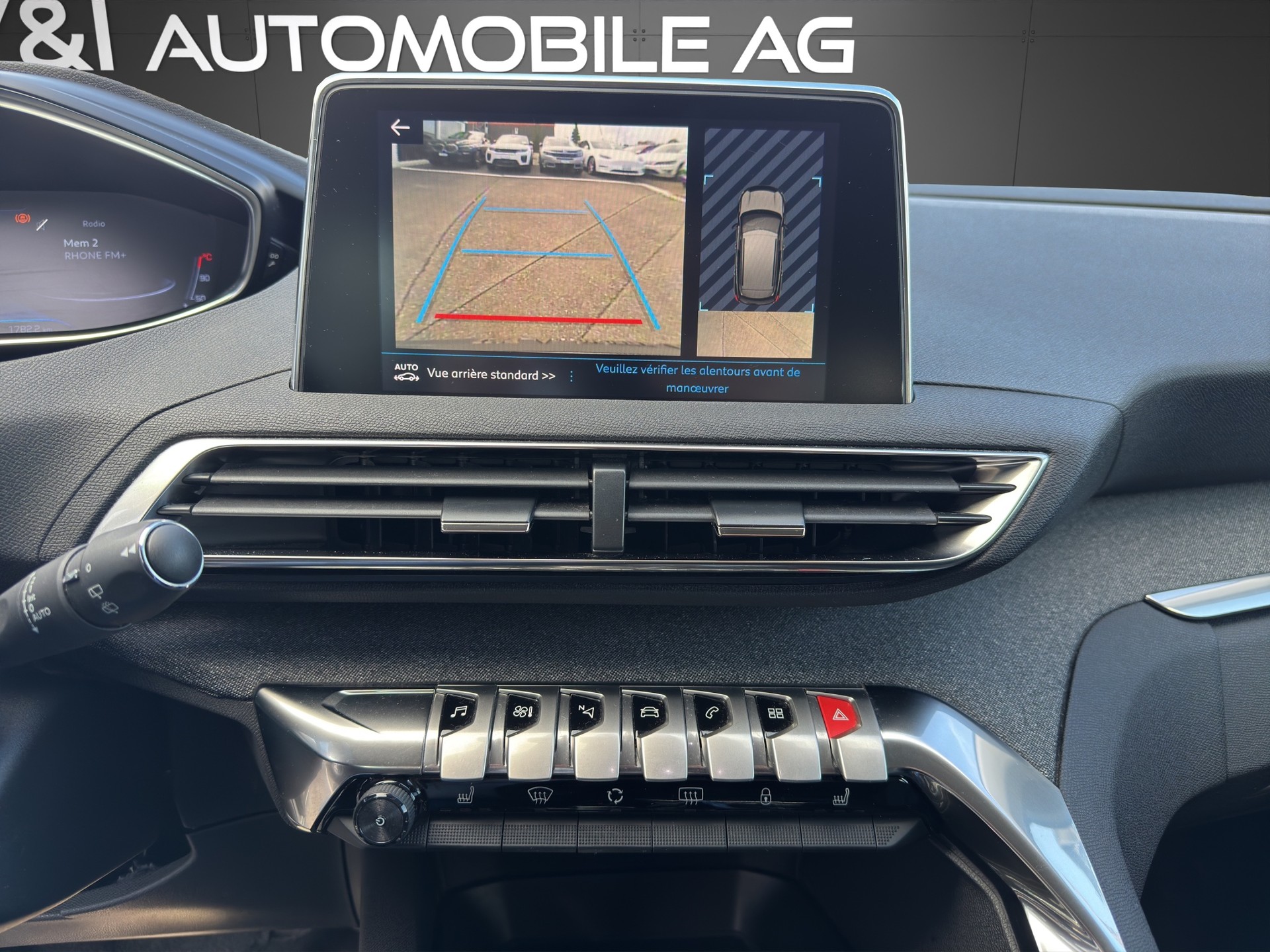 PEUGEOT 3008 1.5 BlueHDi Active EAT-image-15