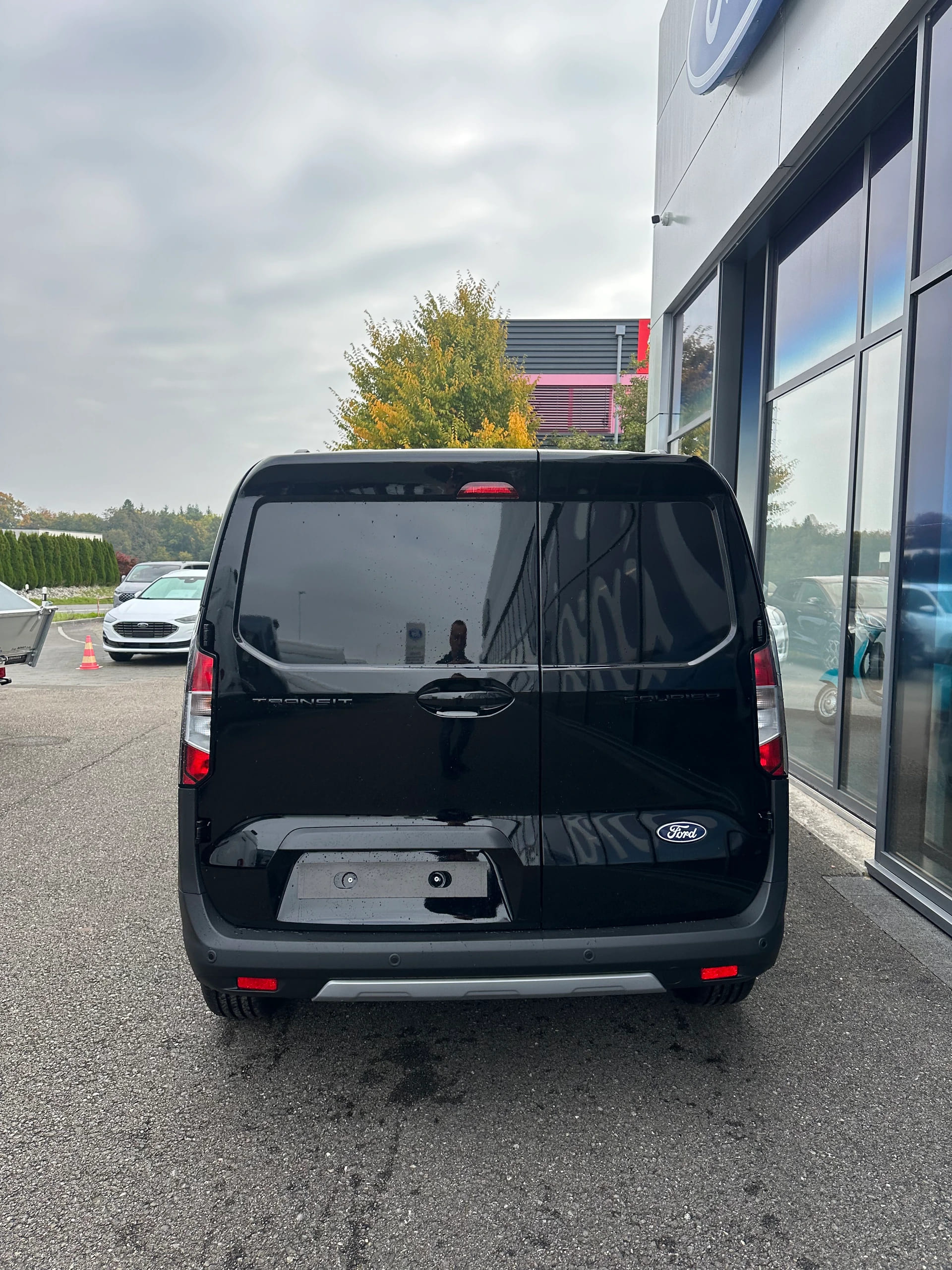 FORD Transit Courier van 1.0 EcoBoo Active/125CV/Aut.-image-4