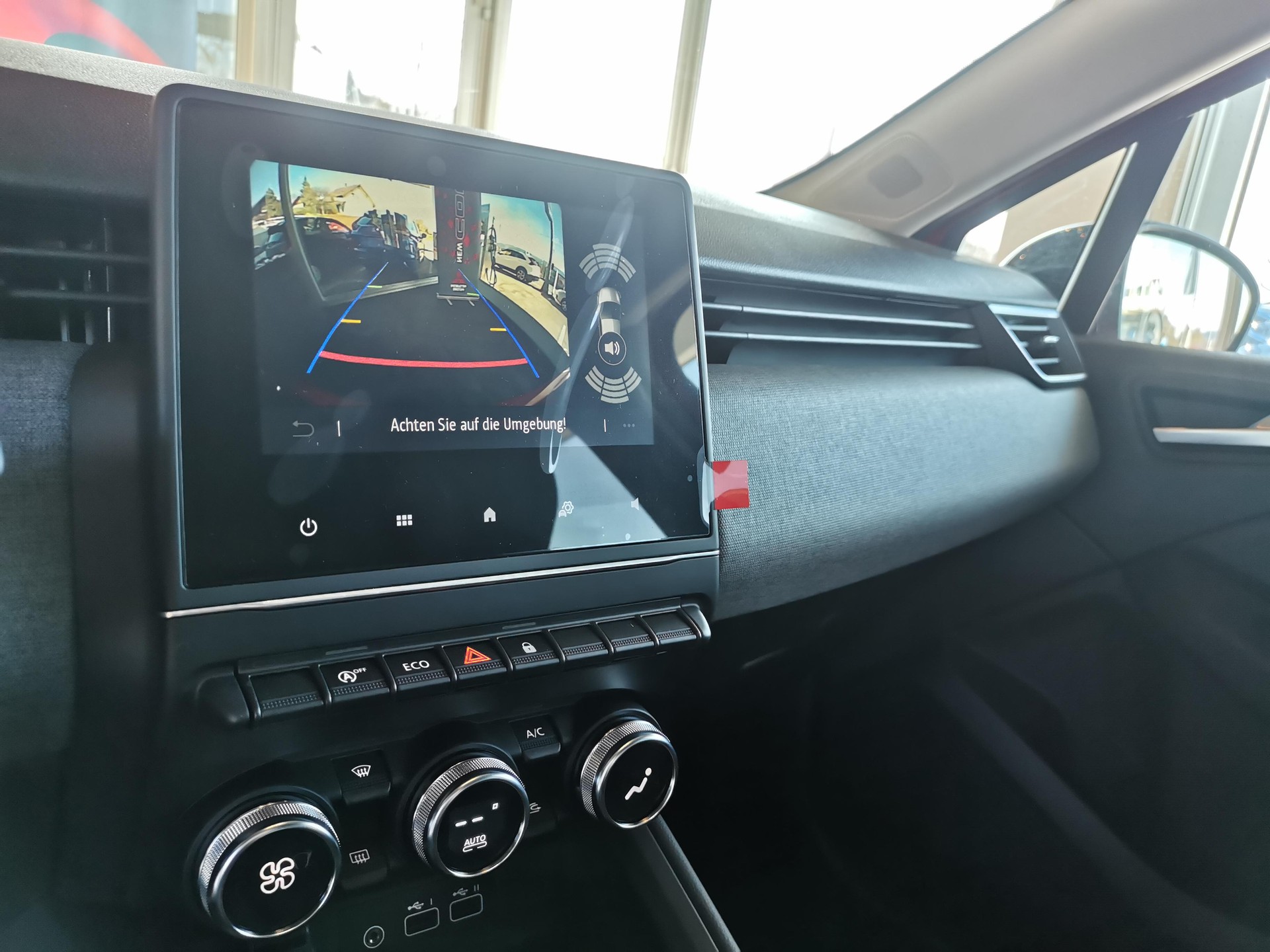 MITSUBISHI Colt 1.0 Invite+-image-8