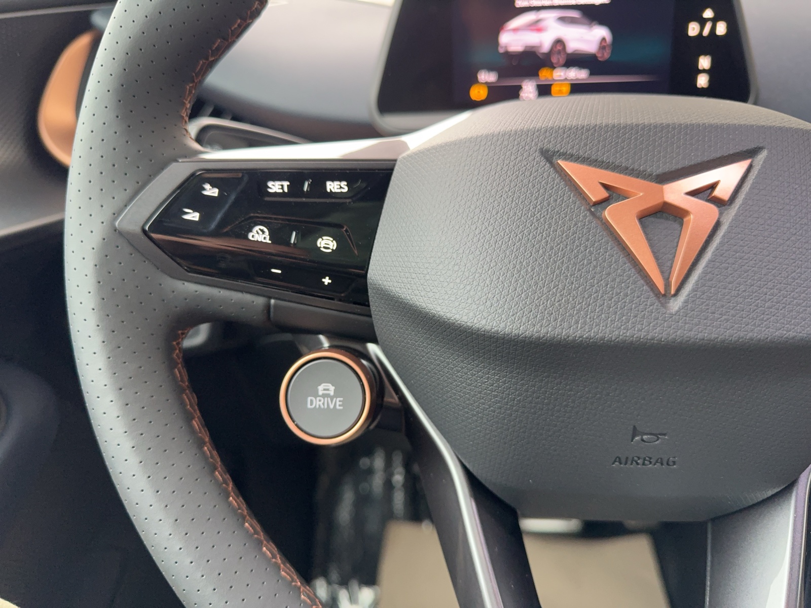 CUPRA Tavascan VZ Type 9-image-8