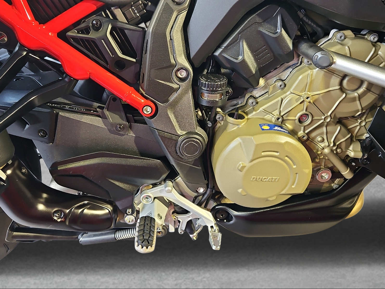 DUCATI Multistrada V4 Pikes Peak Radar-image-7