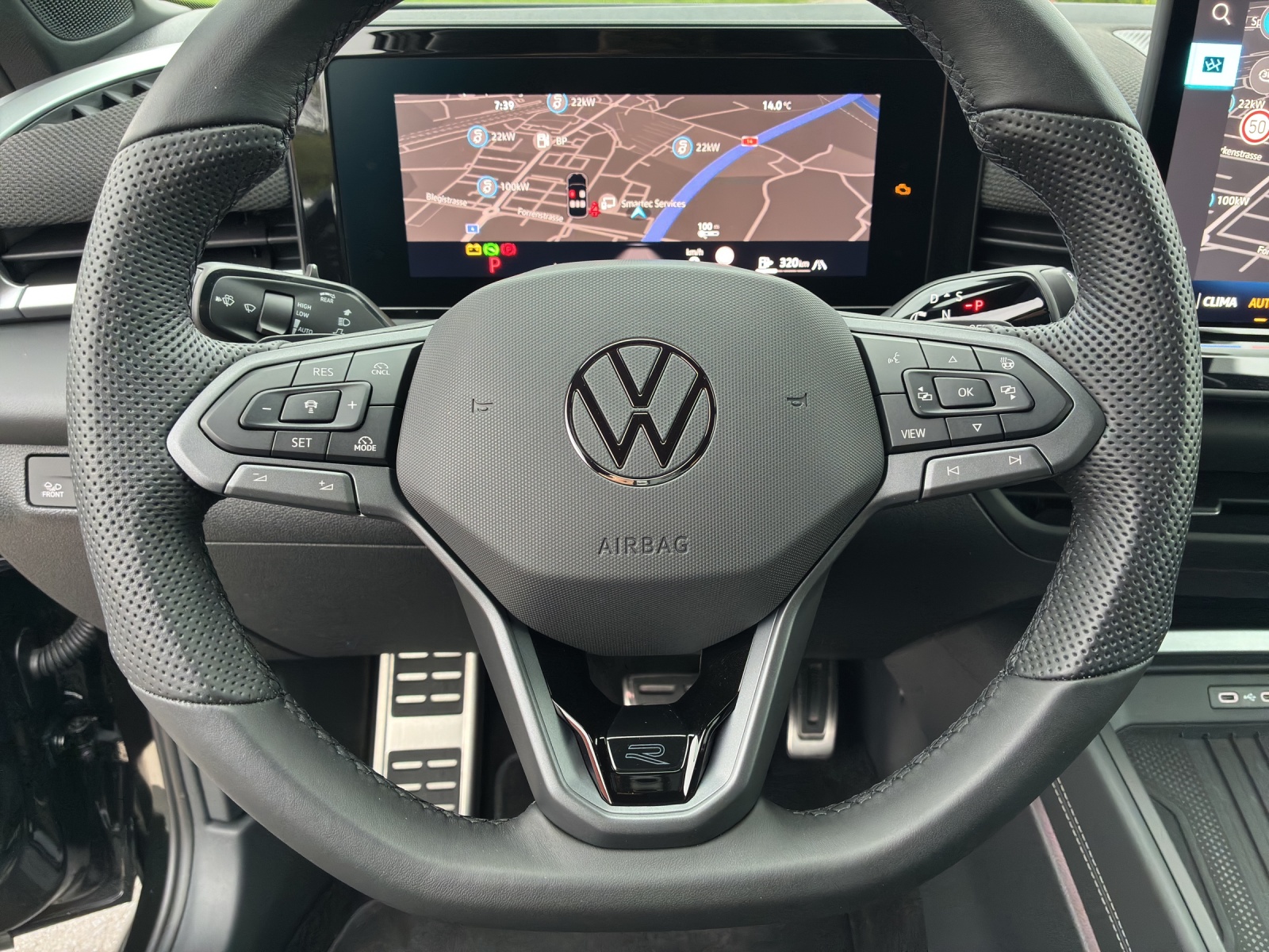 VW T-Roc 1.5 eTSI mHEV R-Line DSG-image-13