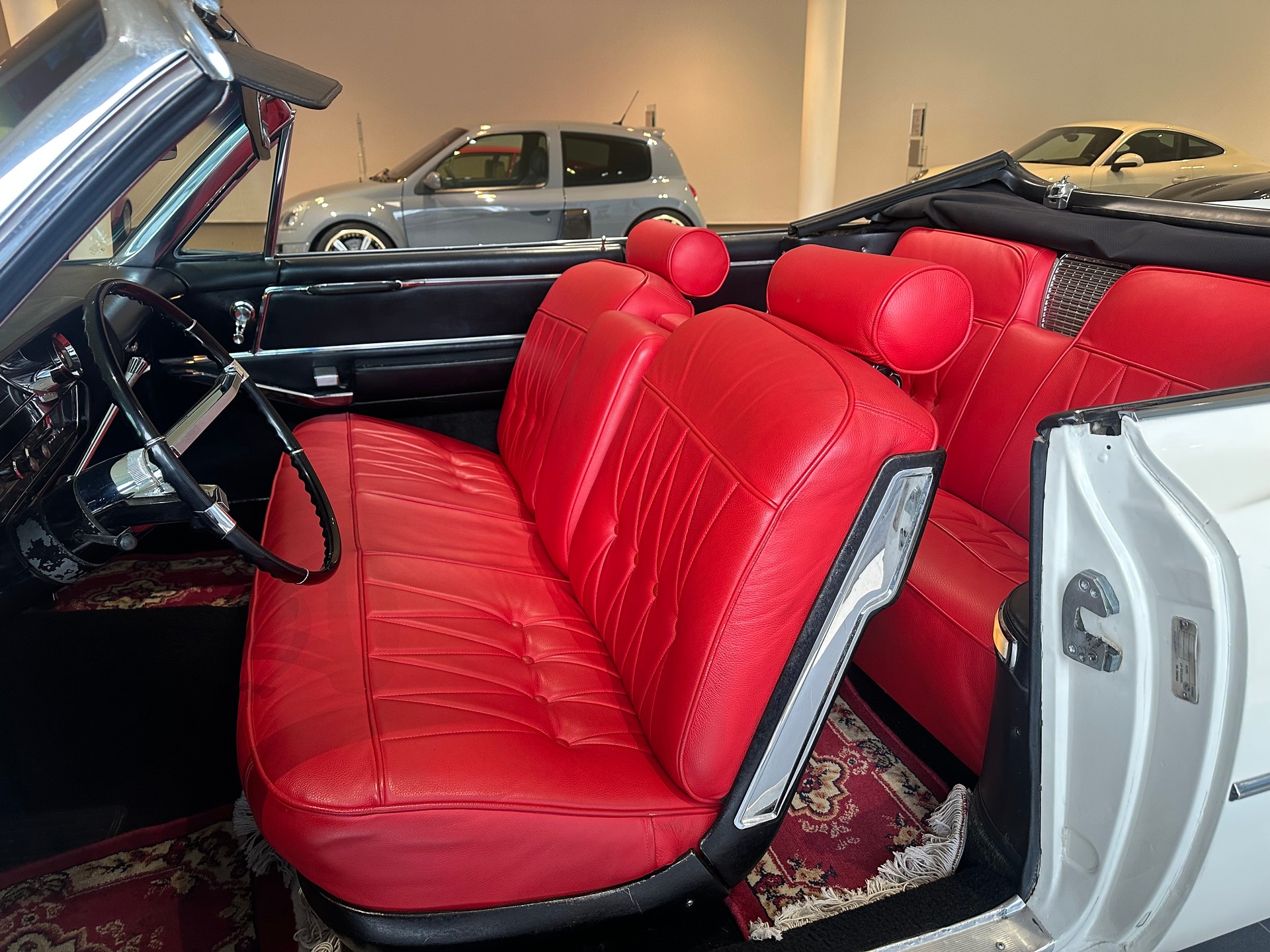 CADILLAC DEVILLE-image-9