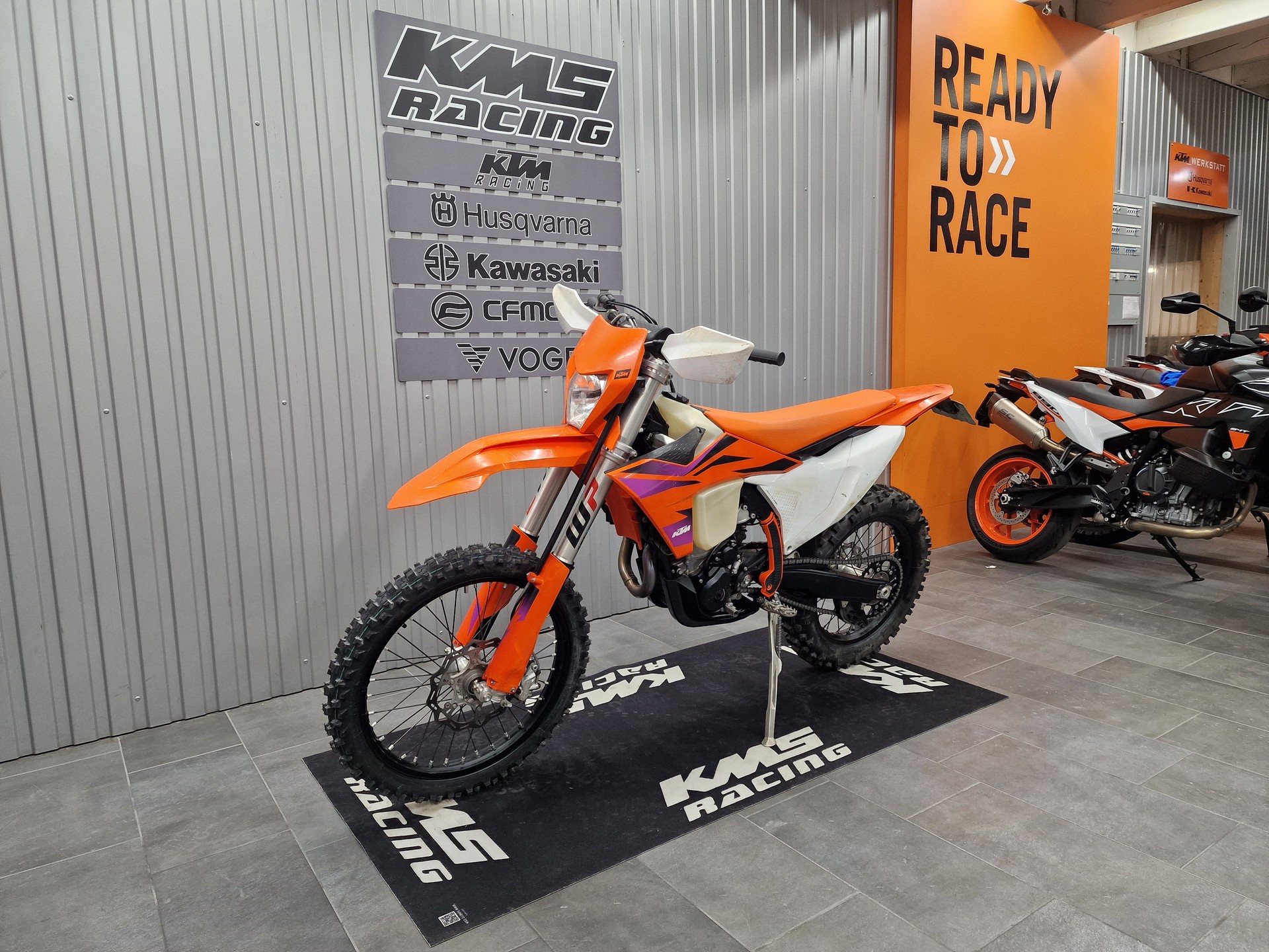 KTM 350 EXC-F-showroom-element-2