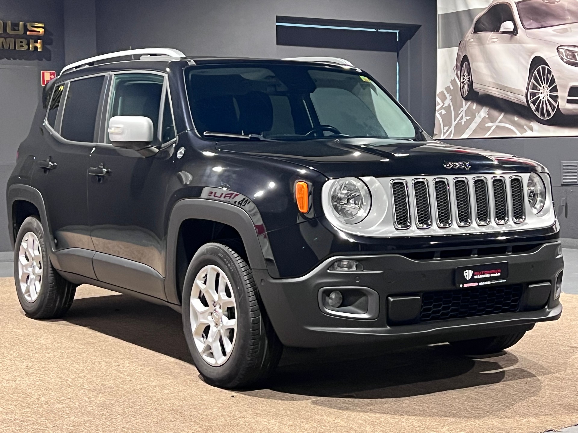 JEEP Renegade 2.0 CRD Freedom Edition AWD 9ATX-image-0