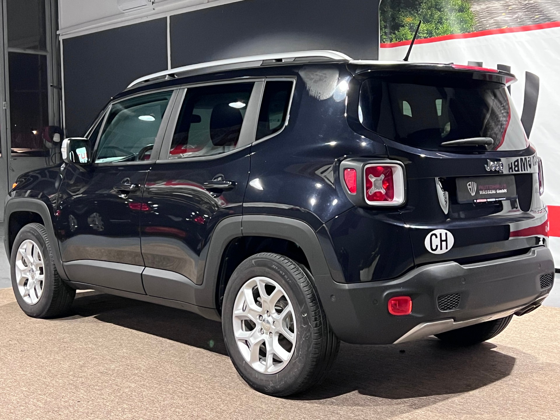 JEEP Renegade 2.0 CRD Freedom Edition AWD 9ATX-image-5