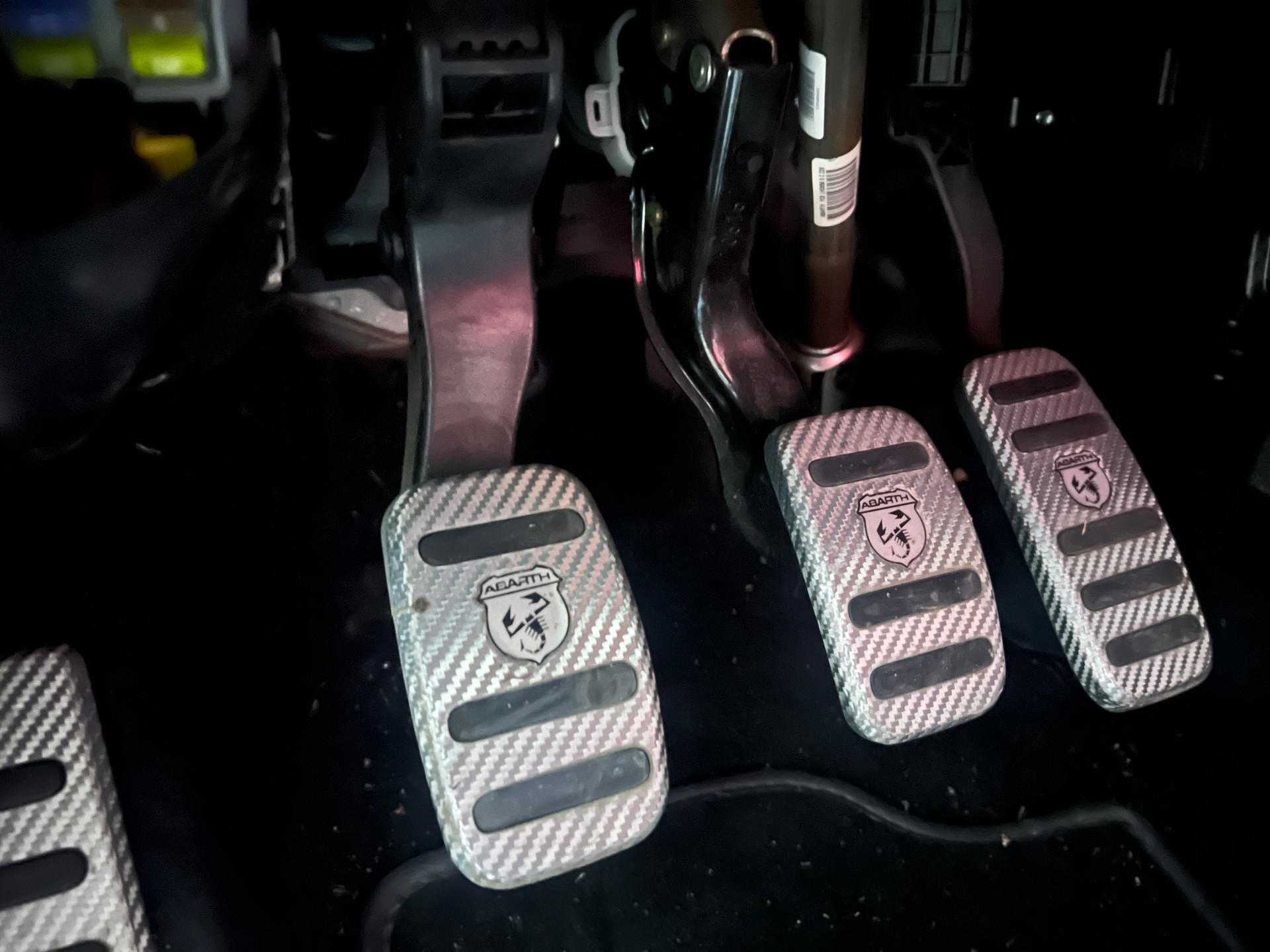 FIAT 595C 1.4 16V Turbo Abarth Turismo-image-8