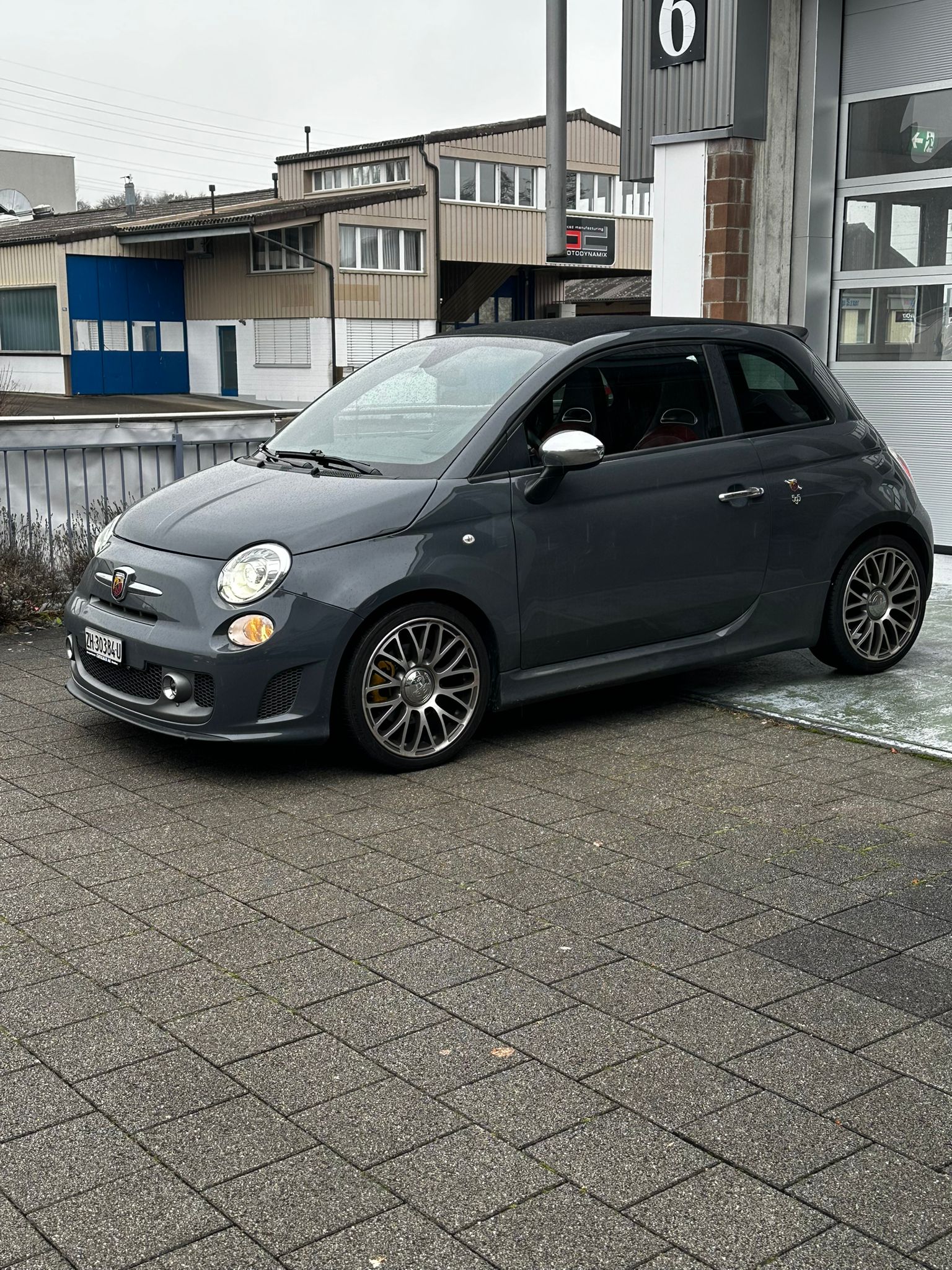 FIAT 595C 1.4 16V Turbo Abarth Turismo-image-1