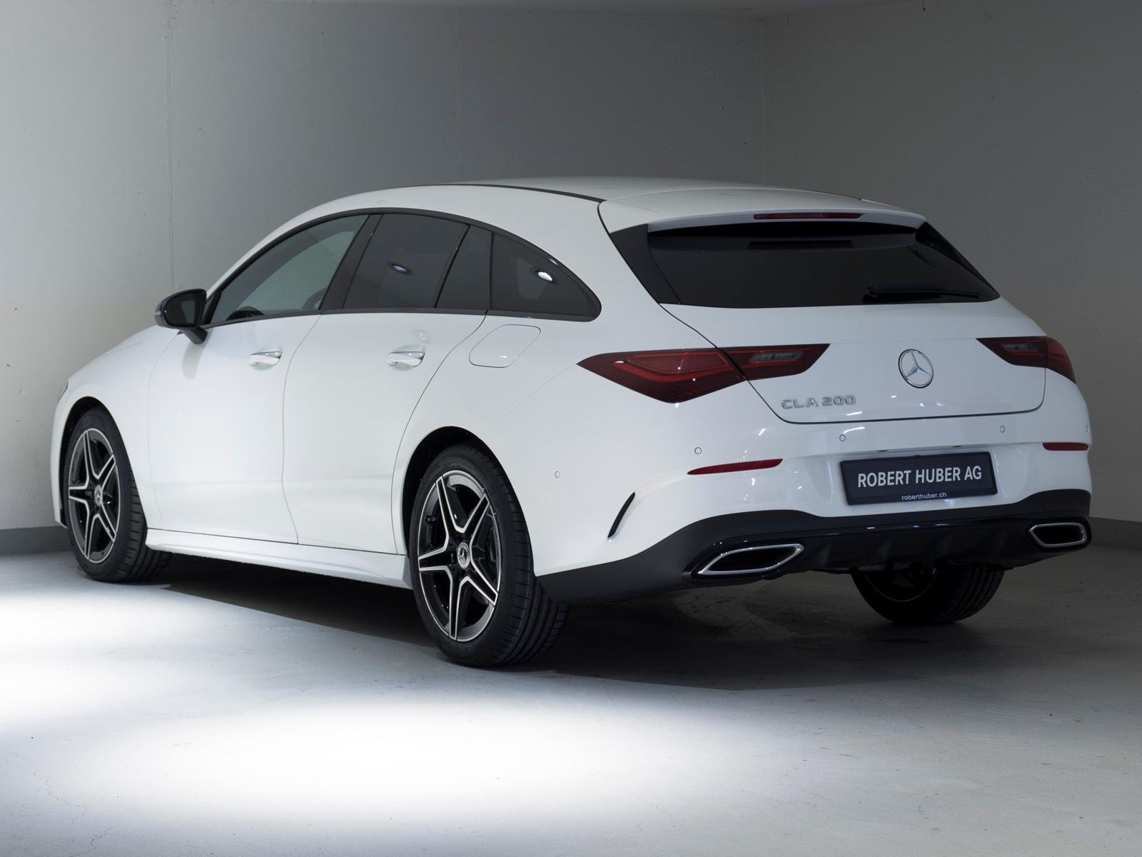 MERCEDES-BENZ CLA 200 Shooting Brake-image-3