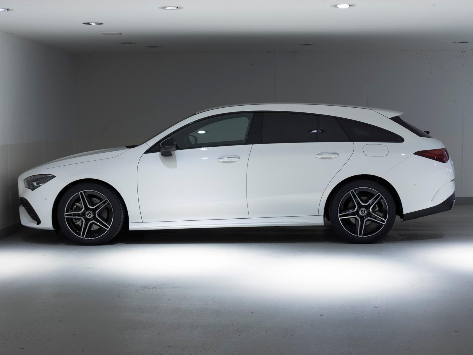 MERCEDES-BENZ CLA 200 Shooting Brake-image-5